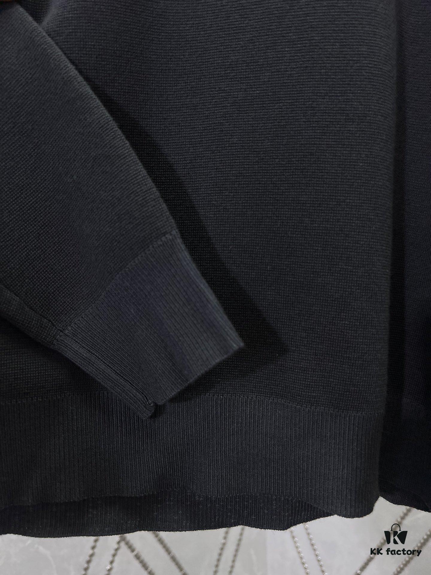 Gucci 25SS New Arrival Sweater Crafted from a Silk-Cotton Blend Knit Fabric, Embellished with Gucci Intarsia for Added Charm