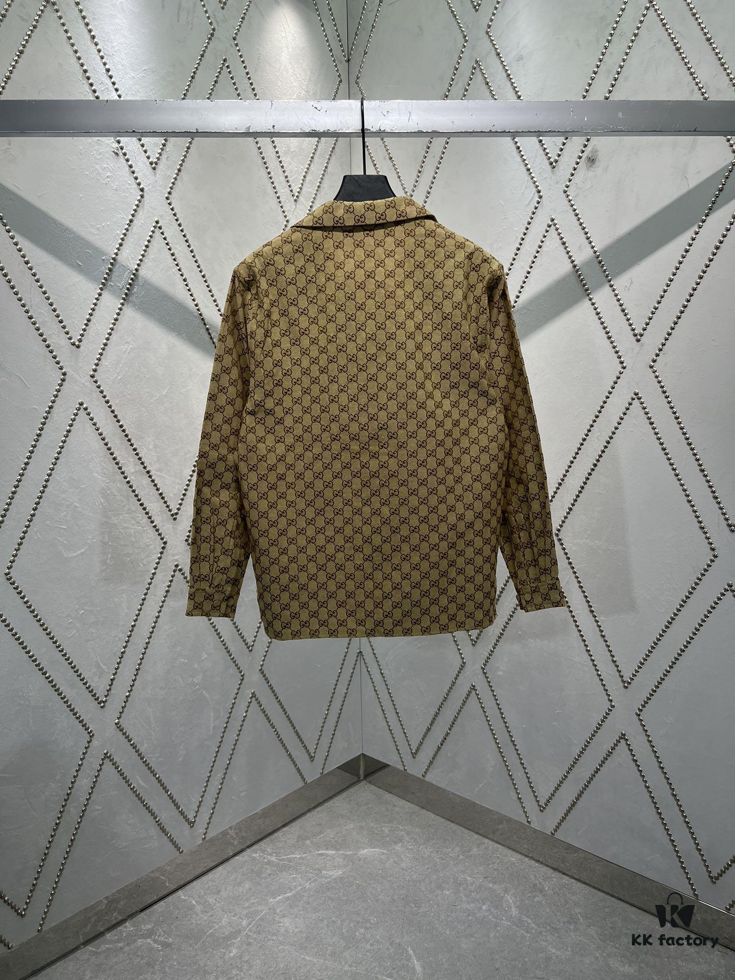 Gucci 25SS New Arrival Letter Interlocking Pattern Shirt Inspired by Founder Guccio Gucci's Name, Crafted in GG Canvas with Side Slits
