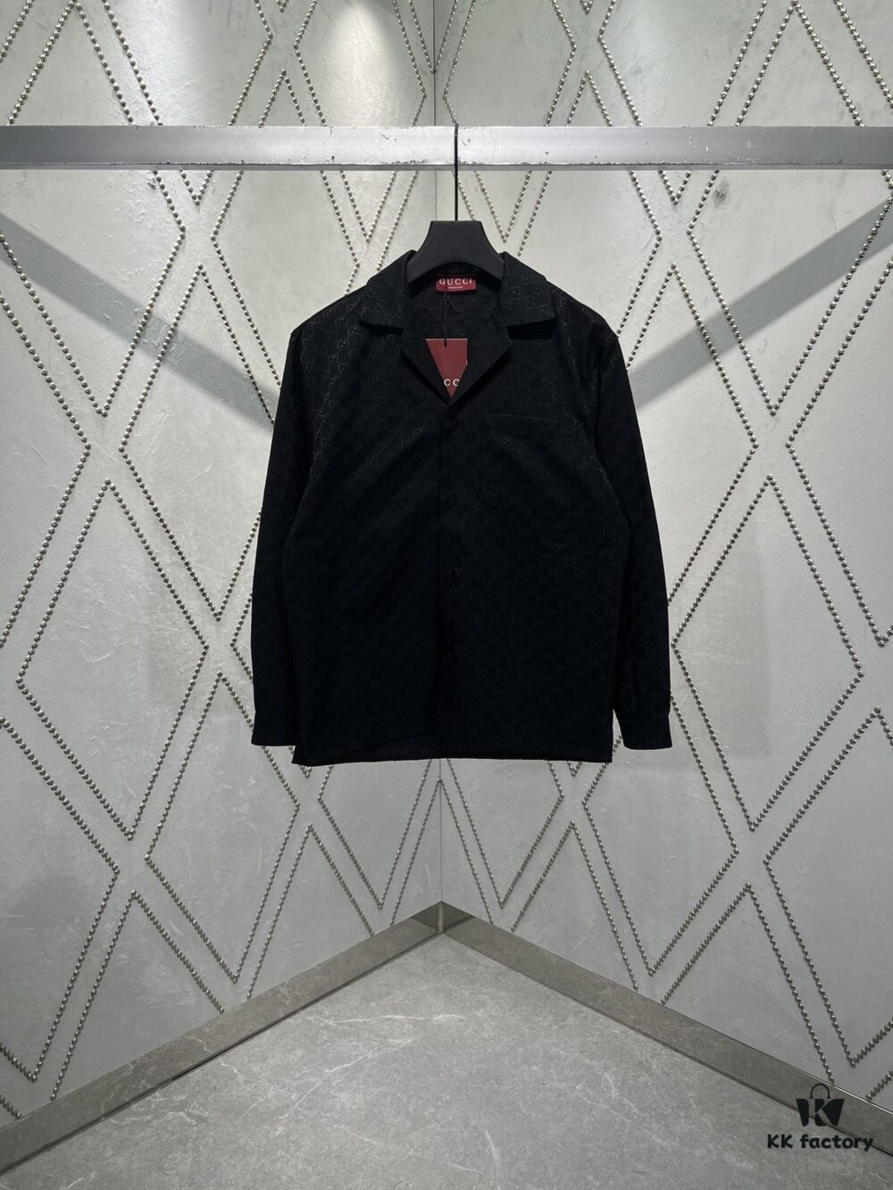Gucci 25SS New Arrival Letter Interlocking Pattern Shirt Inspired by Founder Guccio Gucci