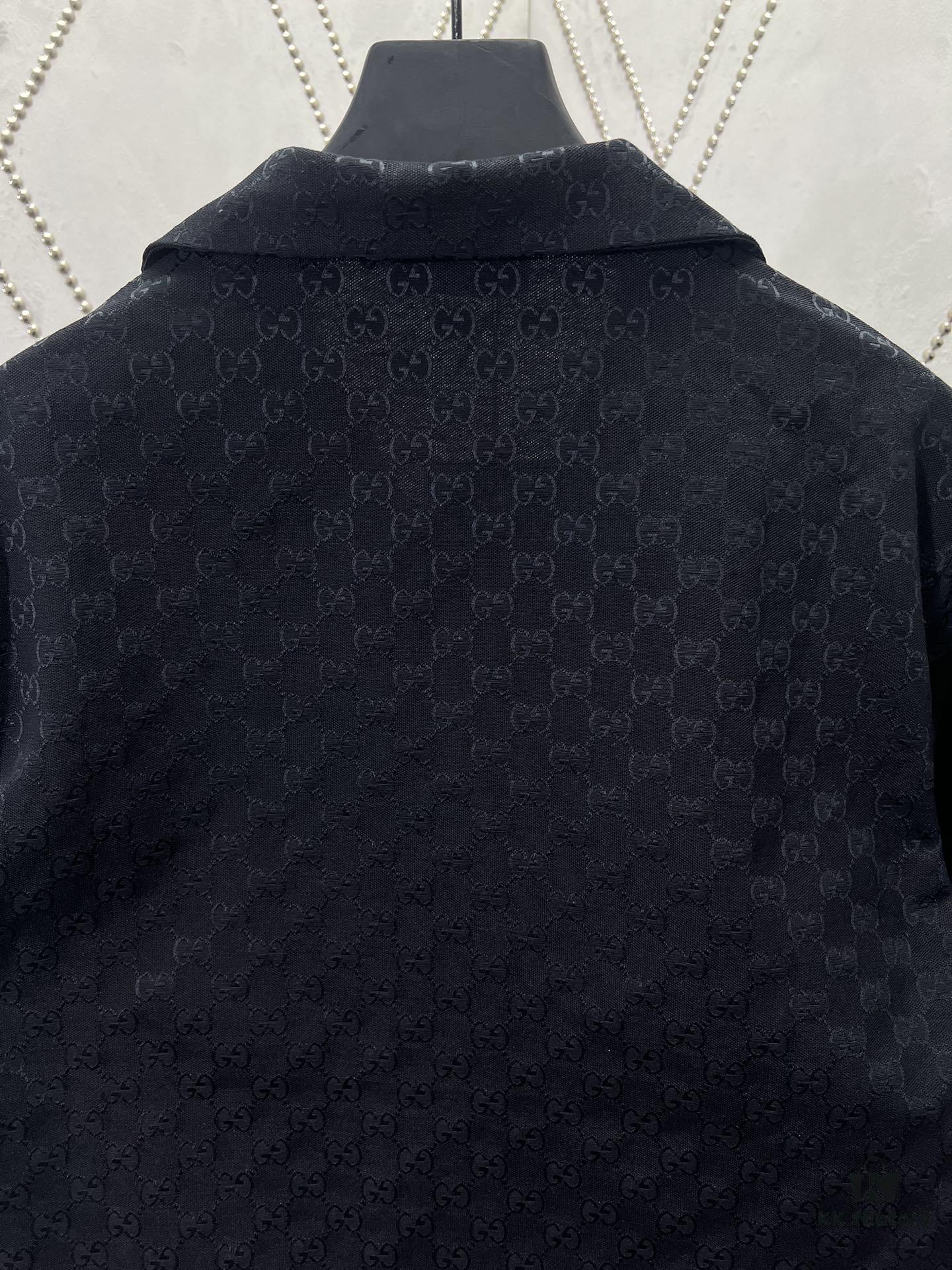 Gucci 25SS New Arrival Letter Interlocking Pattern Shirt Inspired by Founder Guccio Gucci