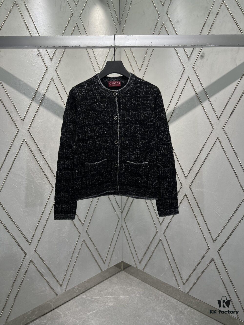 Gucci 25SS New Arrival Polo Dress Crafted from Premium Wool with Metallic Thread Geometric Jacquard, Featuring Round Interlocking Double-G Logo Buttons Front Closure