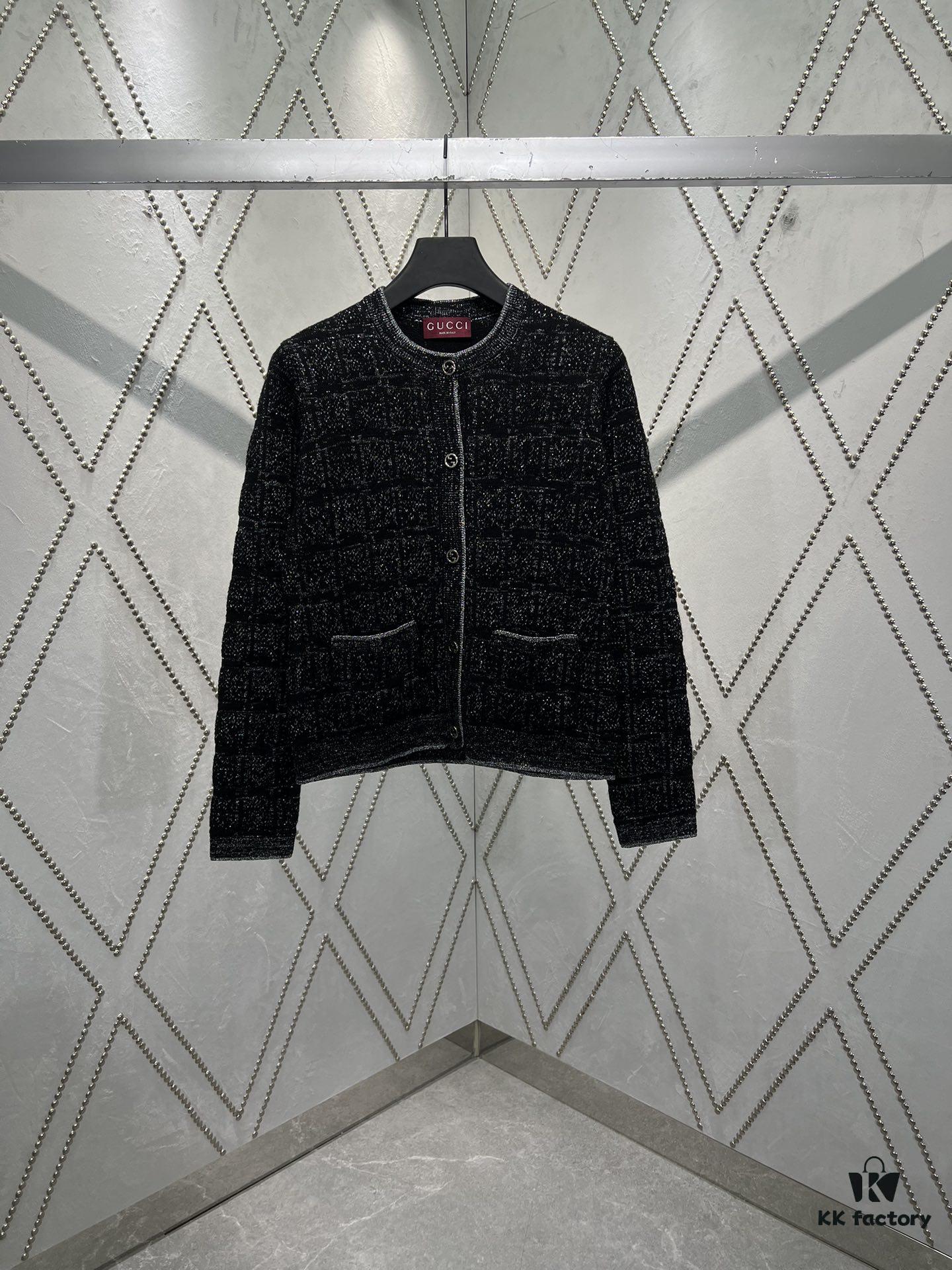 Gucci 25SS New Arrival Polo Dress Crafted from Premium Wool with Metallic Thread Geometric Jacquard, Featuring Round Interlocking Double-G Logo Buttons Front Closure