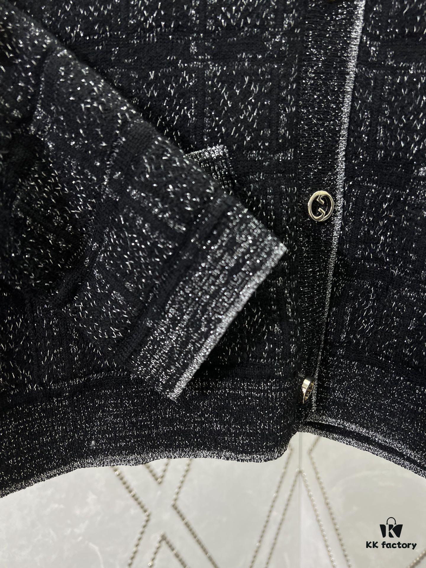 Gucci 25SS New Arrival Polo Dress Crafted from Premium Wool with Metallic Thread Geometric Jacquard, Featuring Round Interlocking Double-G Logo Buttons Front Closure