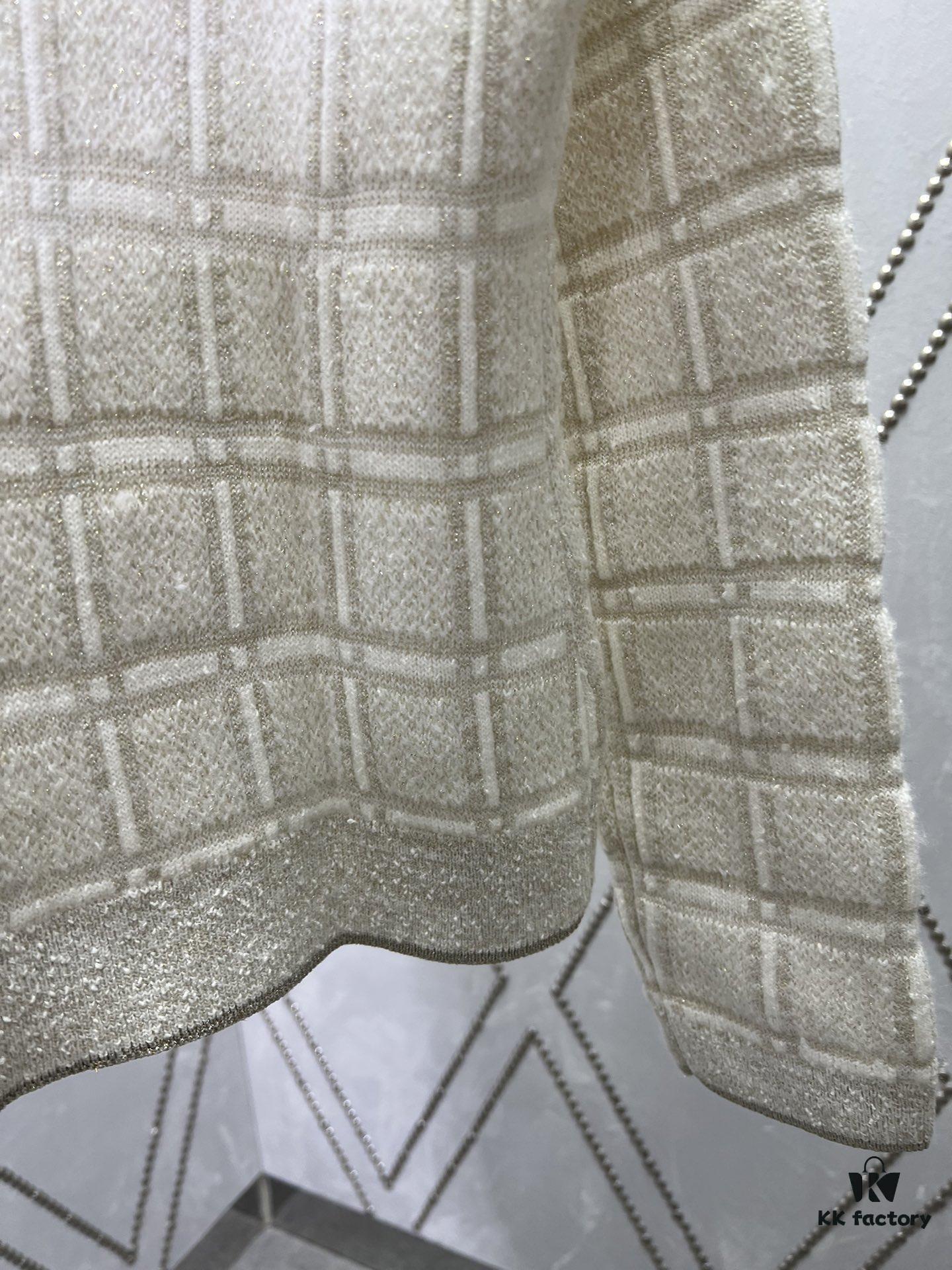 Gucci 25SS New Arrival Polo Dress Crafted from Premium Wool with Metallic Thread Tartan Jacquard Fabric, Featuring Interlocking Double G Round Buttons Front Closure