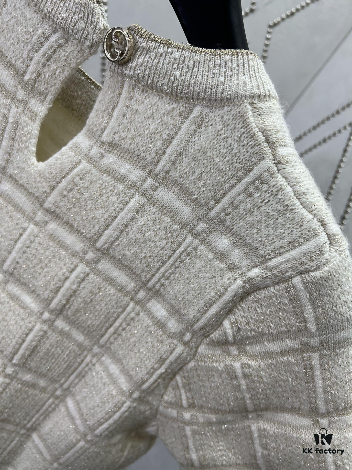 Gucci 25SS New Round Neck Cardigan Crafted from Premium Wool with Metallic Thread Geometric Jacquard Fabric, Featuring Interlocking Double G Round Buttons