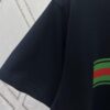 Gucci 25SS New Regular Fit T-Shirt Made of Knitted Cotton with Gucci Web Stripe Flag Print
