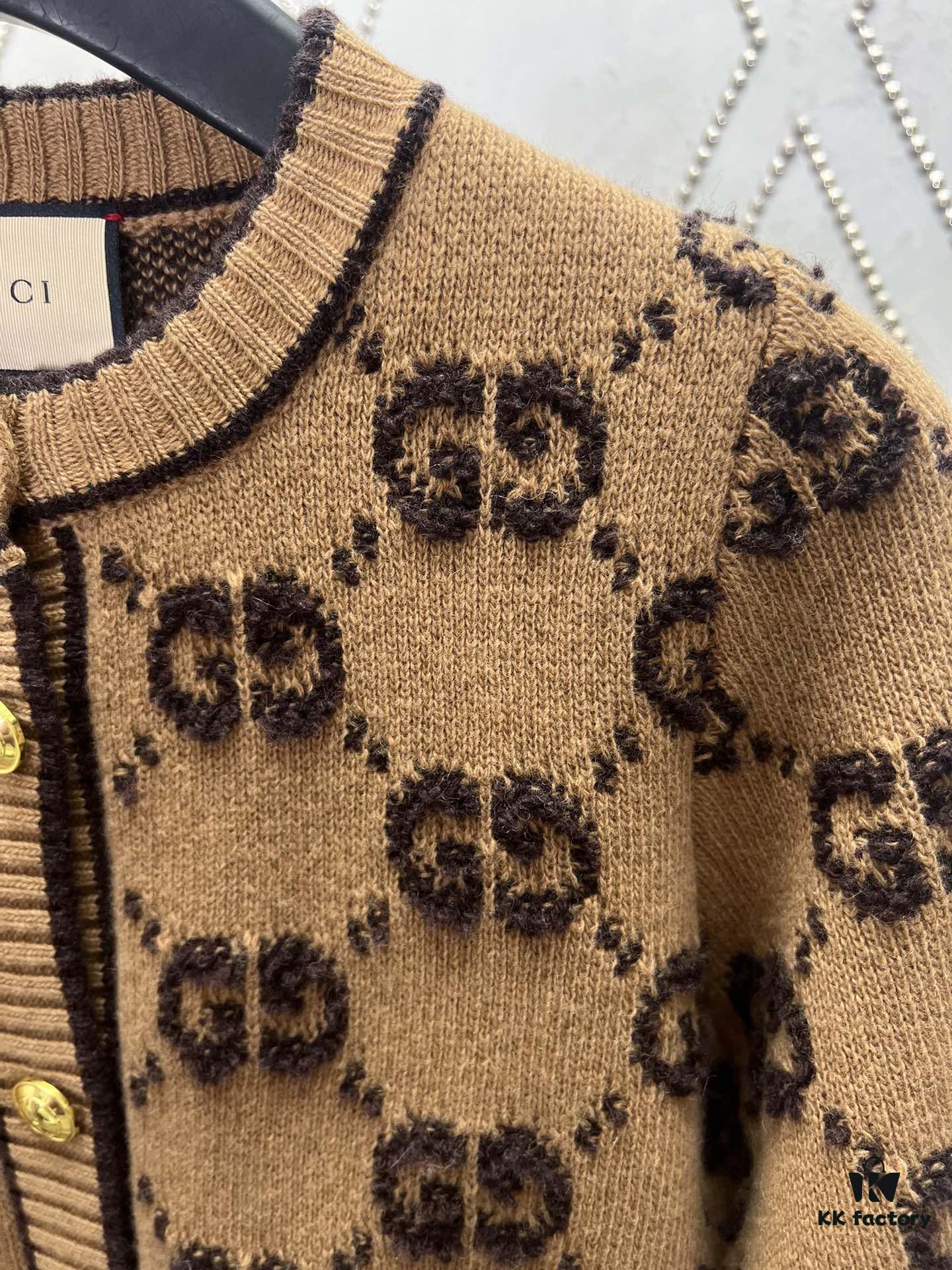 G House 25SS New Arrival Cardigan Made from GG Wool Bouclé Yarn Blend Jacquard Fabric. High Version!