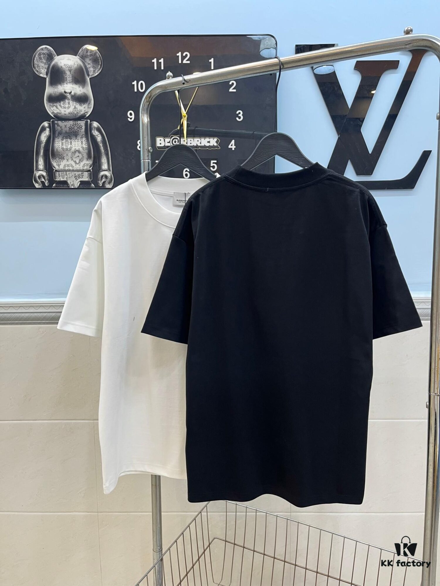 BURBERRY Logo Embroidered Short-Sleeve T-Shirt