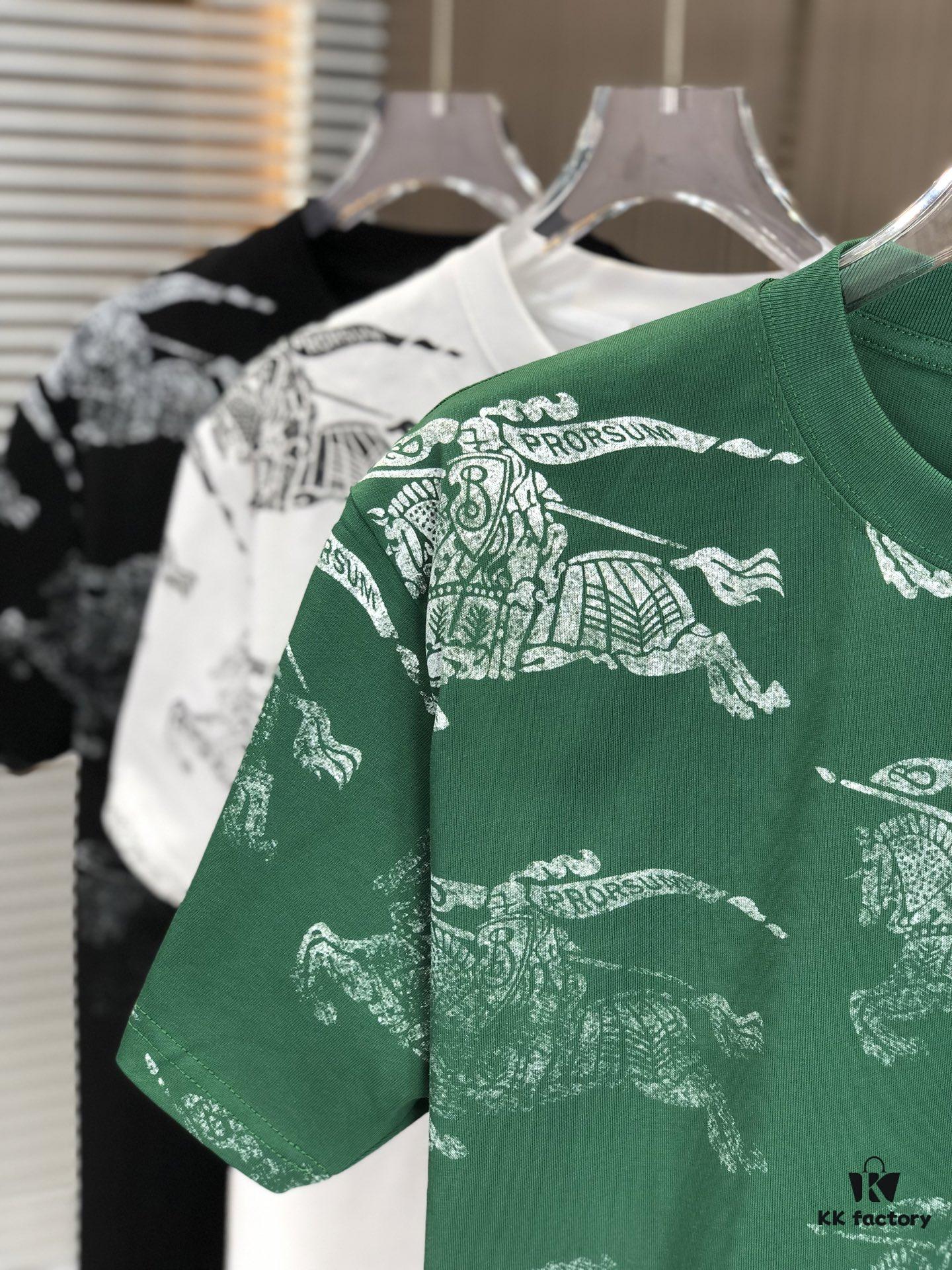 BURBERRY 2025 Spring/Summer New Arrival Round Neck Short Sleeve T-Shirt with All-Over Dot Print, Made from 320g Double-Yarn Combed Cotton Fabric, Slightly Loose Fit, Soft and Substantial Fabric Texture, Unisex Design