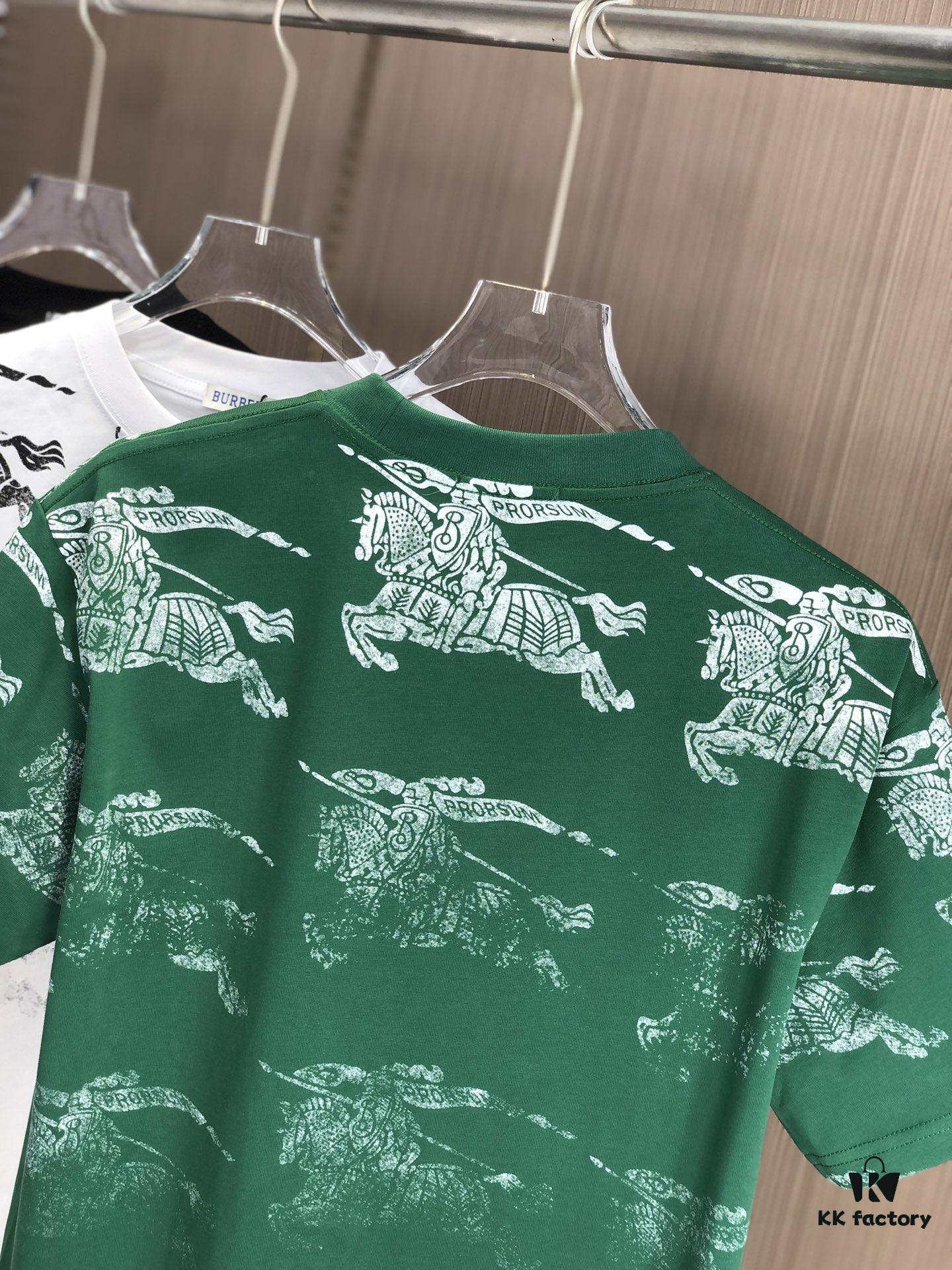 BURBERRY 2025 Spring/Summer New Arrival Round Neck Short Sleeve T-Shirt with All-Over Dot Print, Made from 320g Double-Yarn Combed Cotton Fabric, Slightly Loose Fit, Soft and Substantial Fabric Texture, Unisex Design