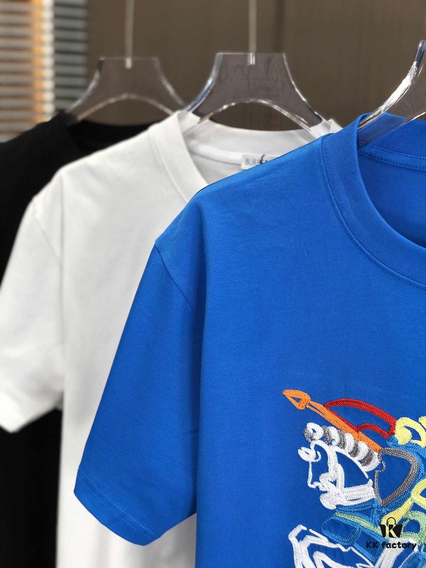 BURBERRY 2025 Spring/Summer New Arrival Round Neck Short Sleeve T-Shirt with Equestrian Chain Embroidery, 320g Double Combed Cotton Fabric, Slightly Loose Unisex Fit