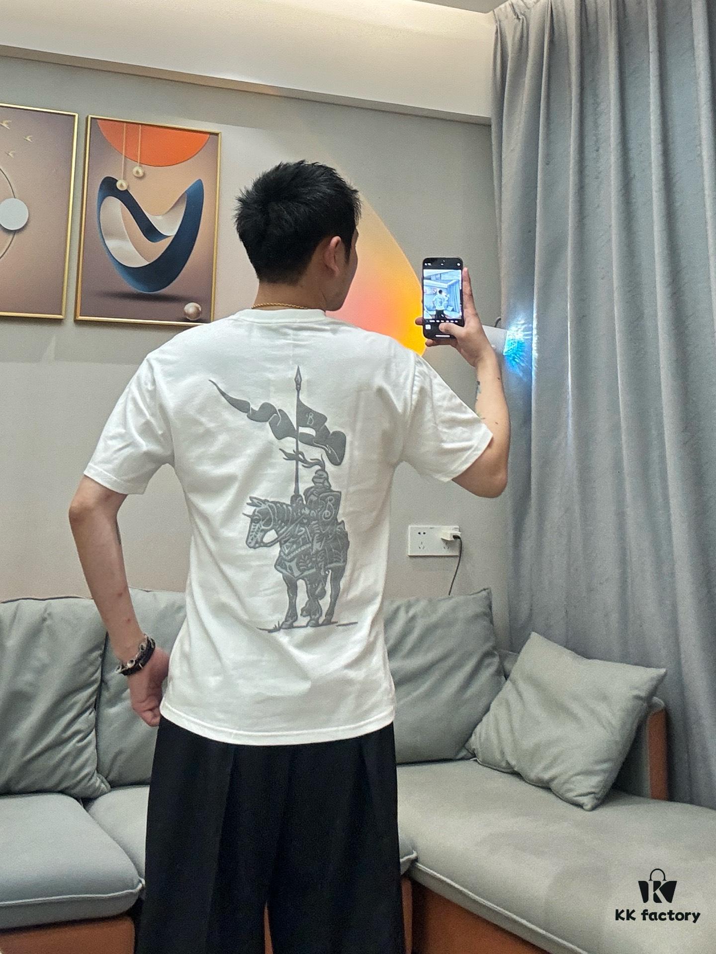 Real-shot model photo