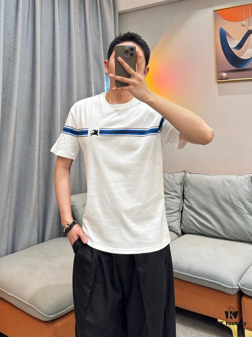 Real-shot model photo