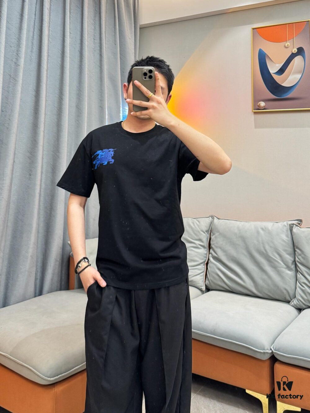 Real-shot model photo