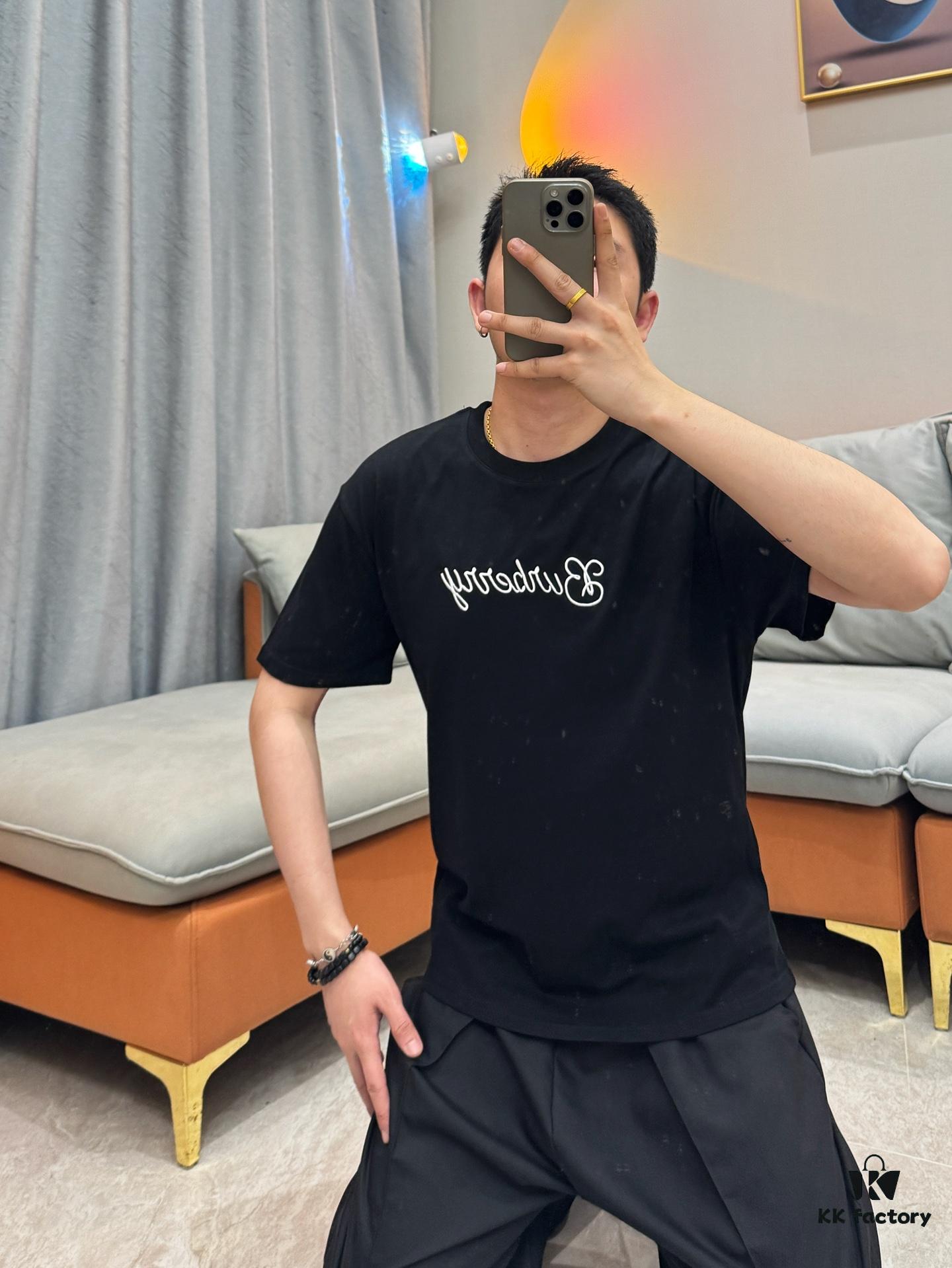 Real-shot model photo