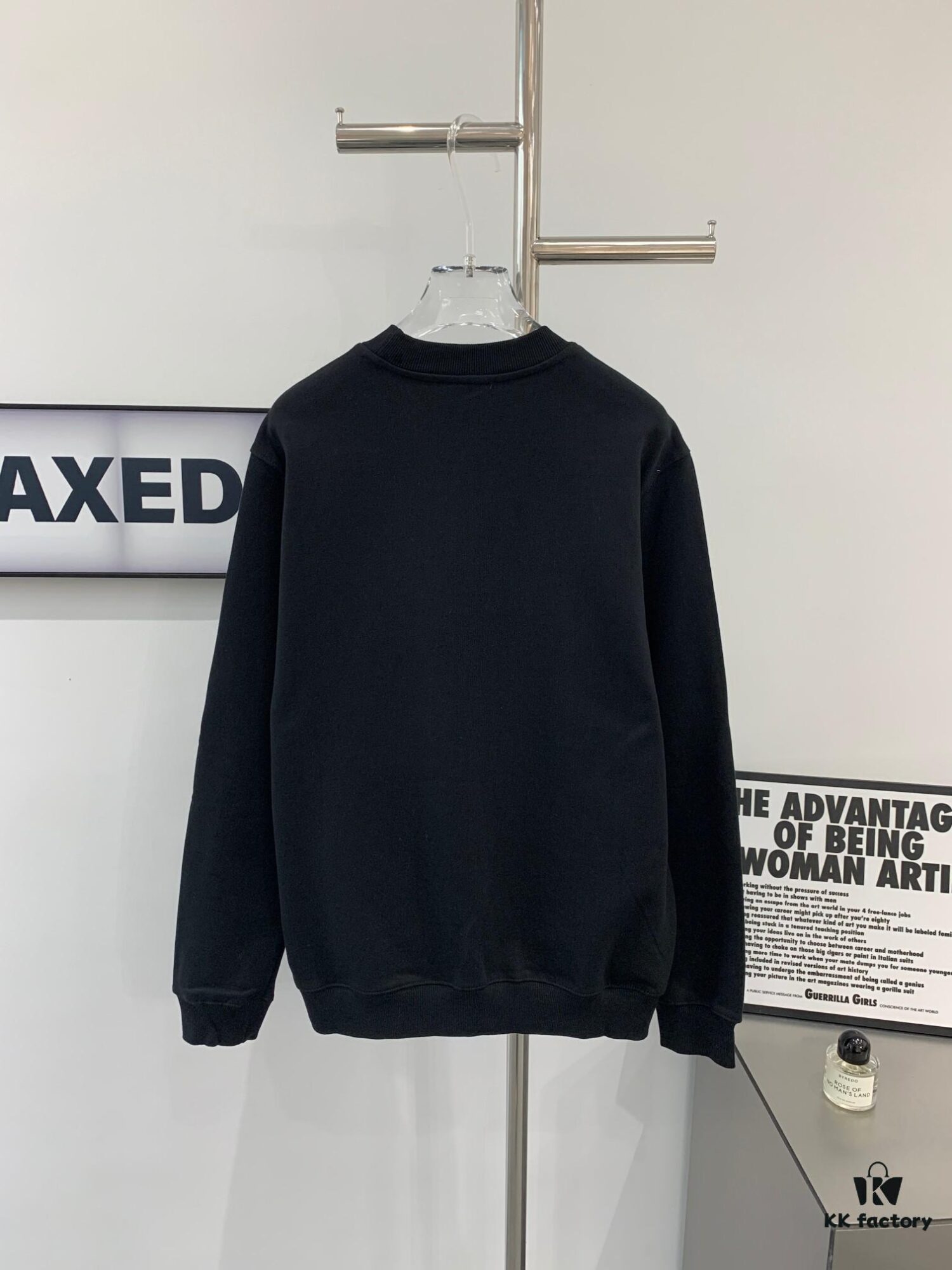 New Burberry 24 Fall Limited Oak Leaf Letter Print Crew Neck Sweatshirt