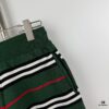 New Burberry Classic Green Striped Knit Straight Shorts Unisex