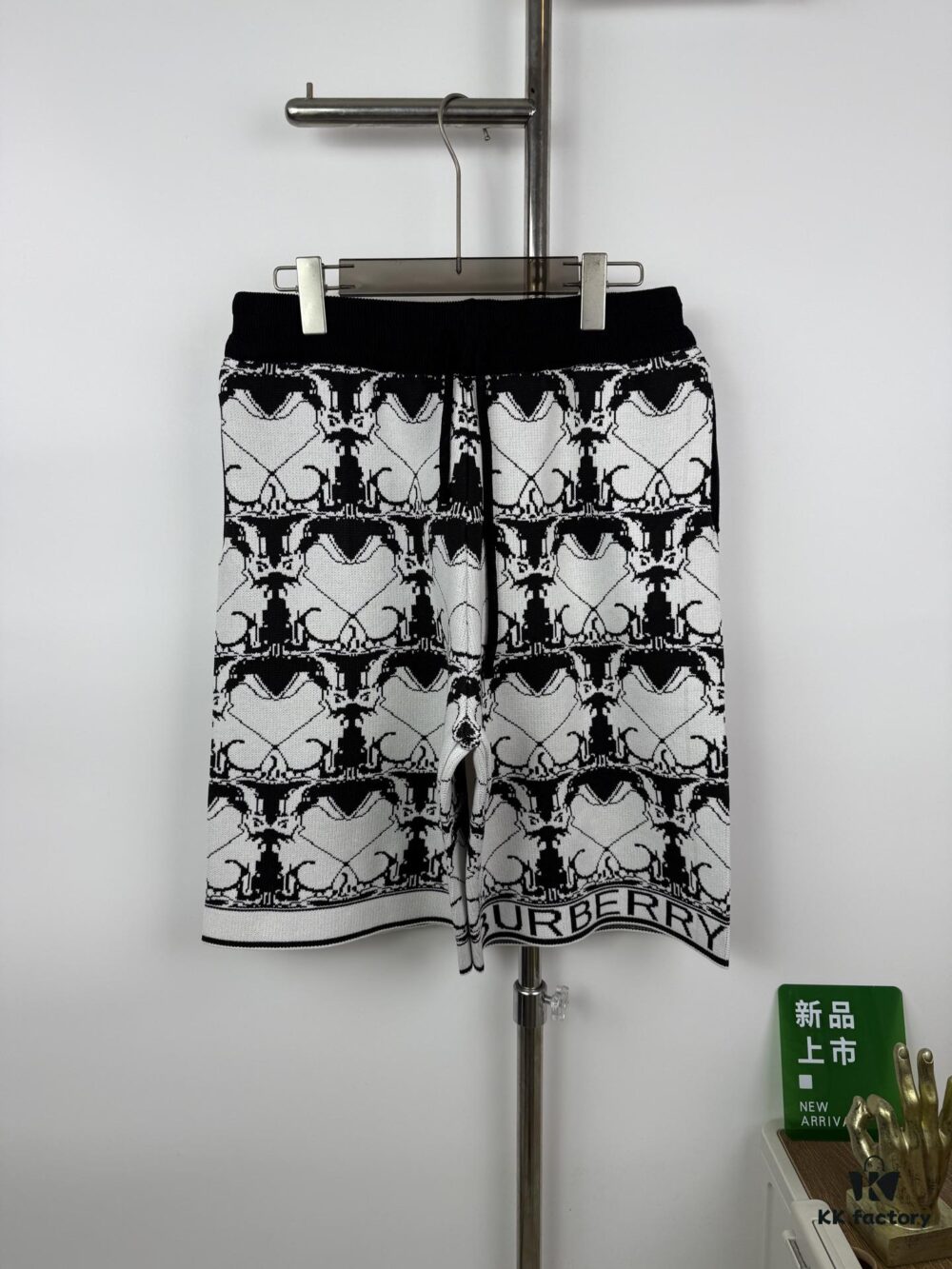New BURBERRY BARBOUR Printed Knitted Short Pants