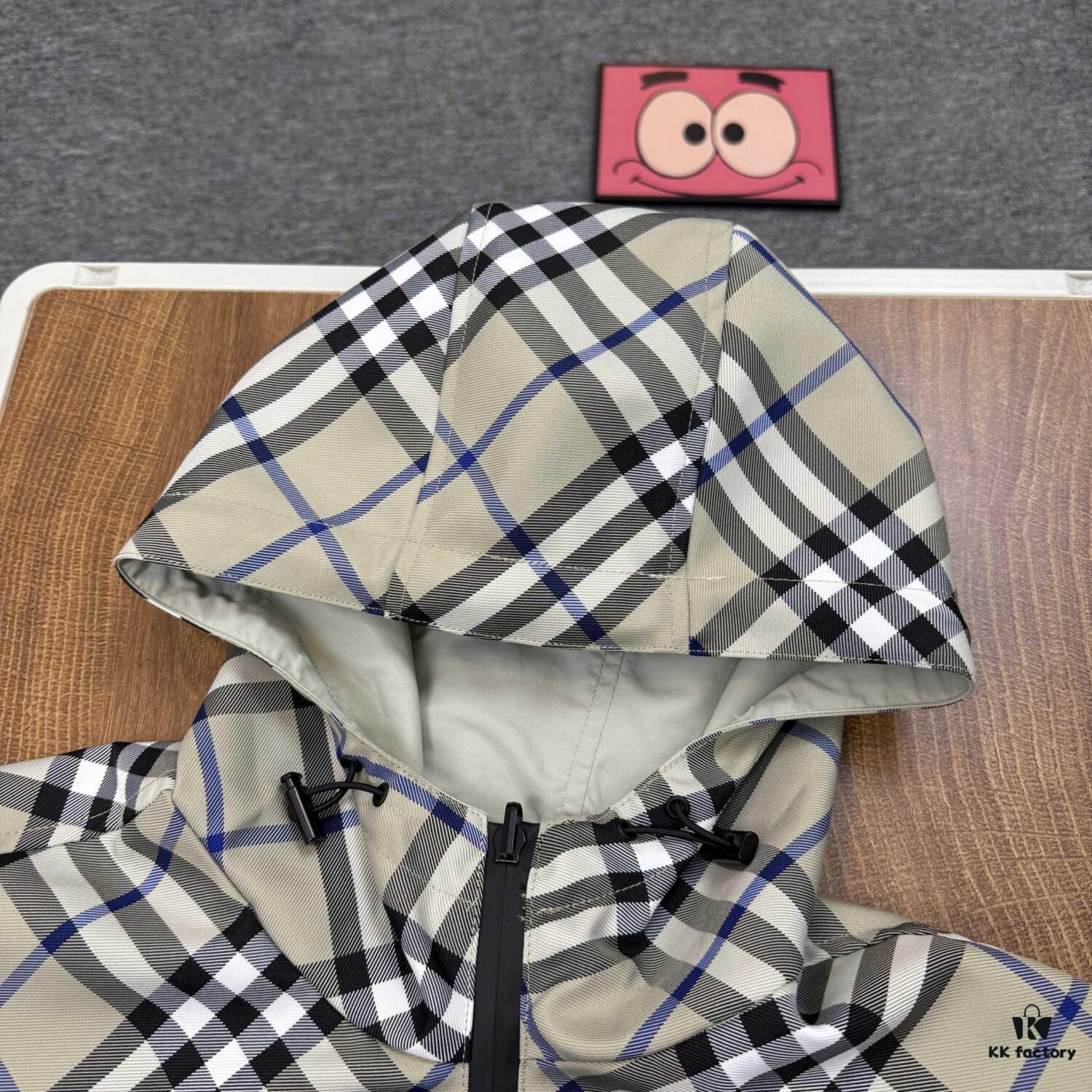 New Burberry Plaid Knight Horse Double-Sided Lightweight Hooded Jacket