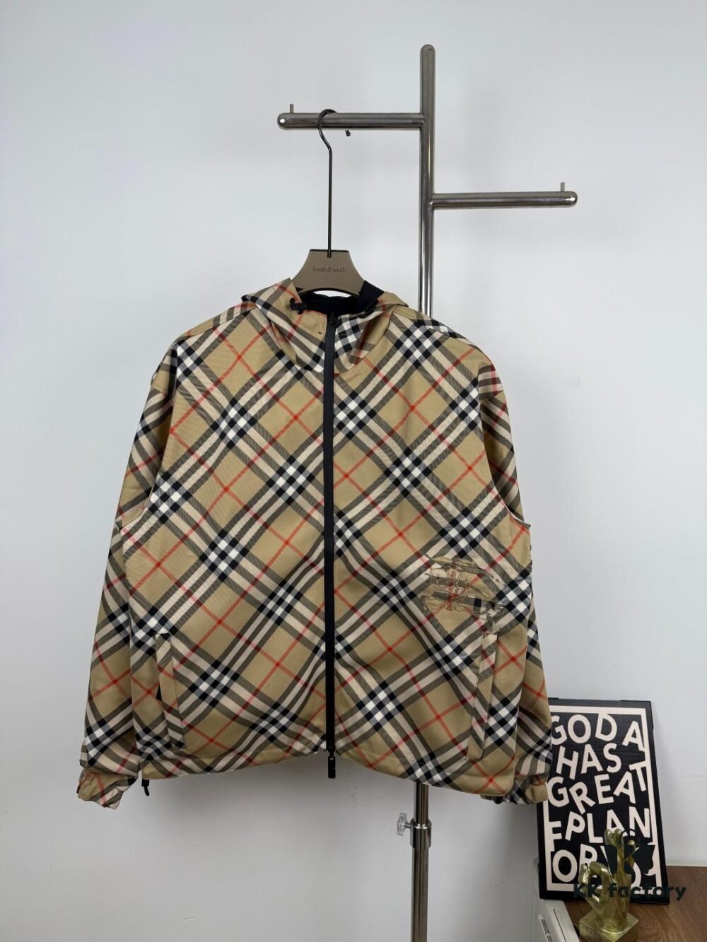 New Burberry Check Pattern Knight Horse Double-Sided Lightweight Hooded Jacket