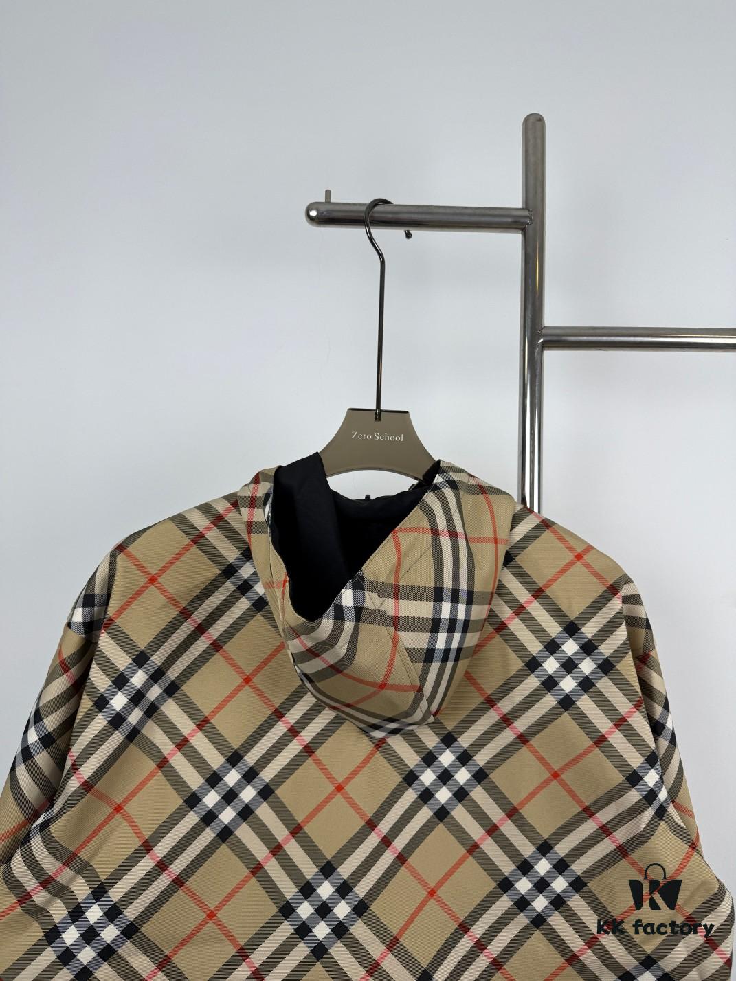 New Burberry Check Pattern Knight Horse Double-Sided Lightweight Hooded Jacket