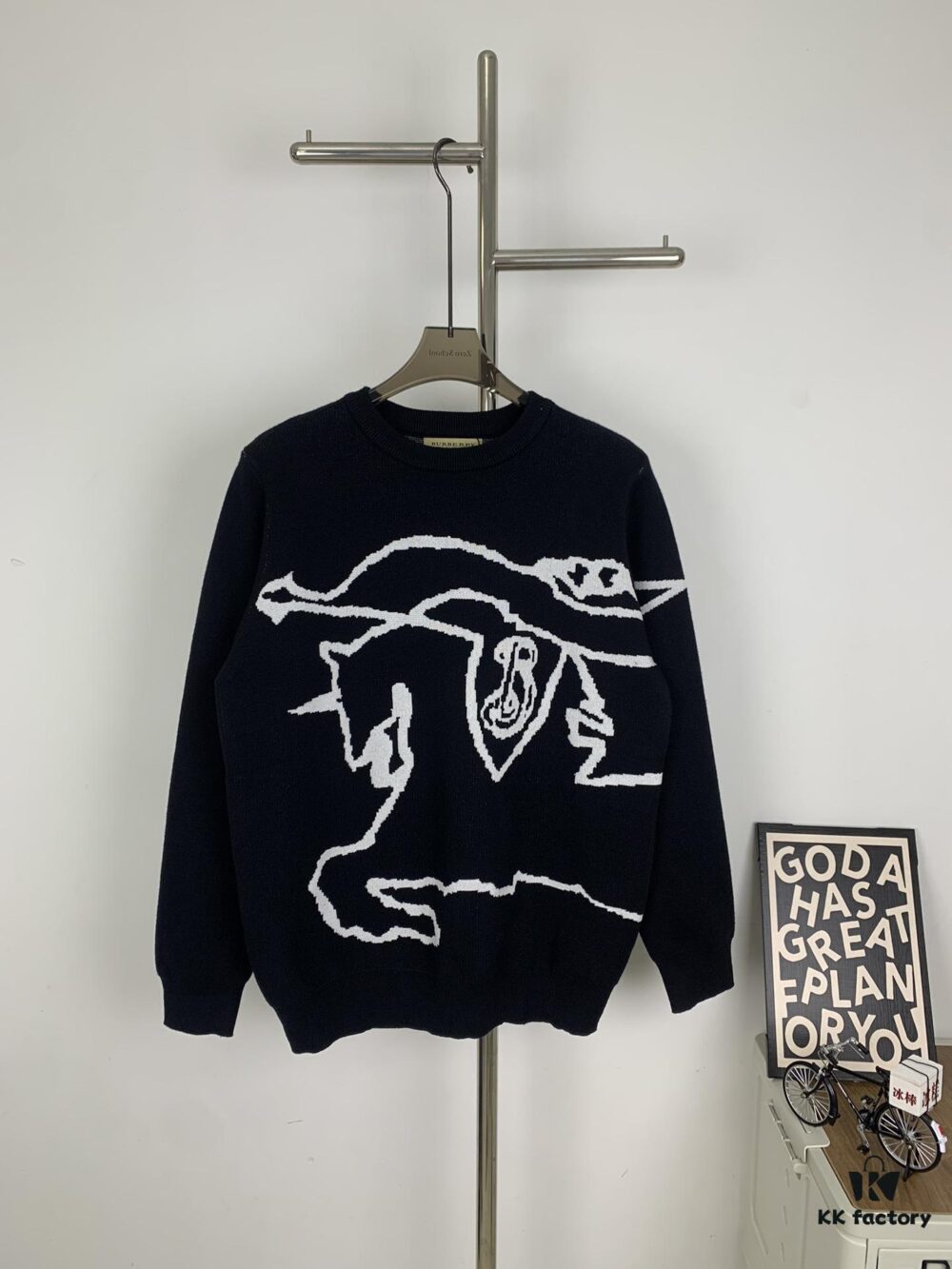 New BURBERRY BBR 24SS Limited Edition Equestrian Knight Black Horse Jacquard Knitwear Unisex Crew Neck Sweater
