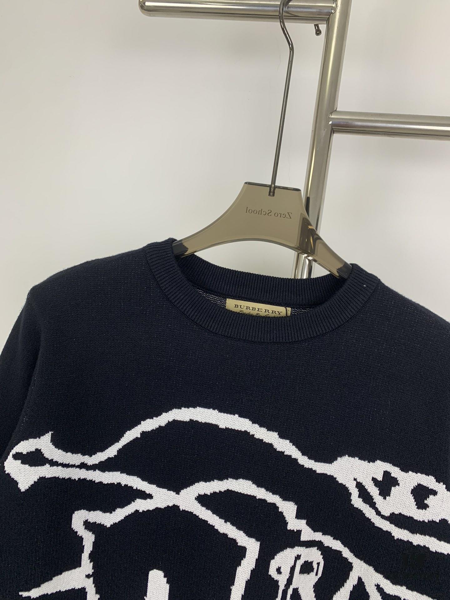 New BURBERRY BBR 24SS Limited Edition Equestrian Knight Black Horse Jacquard Knitwear Unisex Crew Neck Sweater