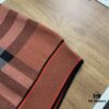 New Burberry 2024 Classic Striped Plaid Double Jacquard Crew Neck Knit Sweater