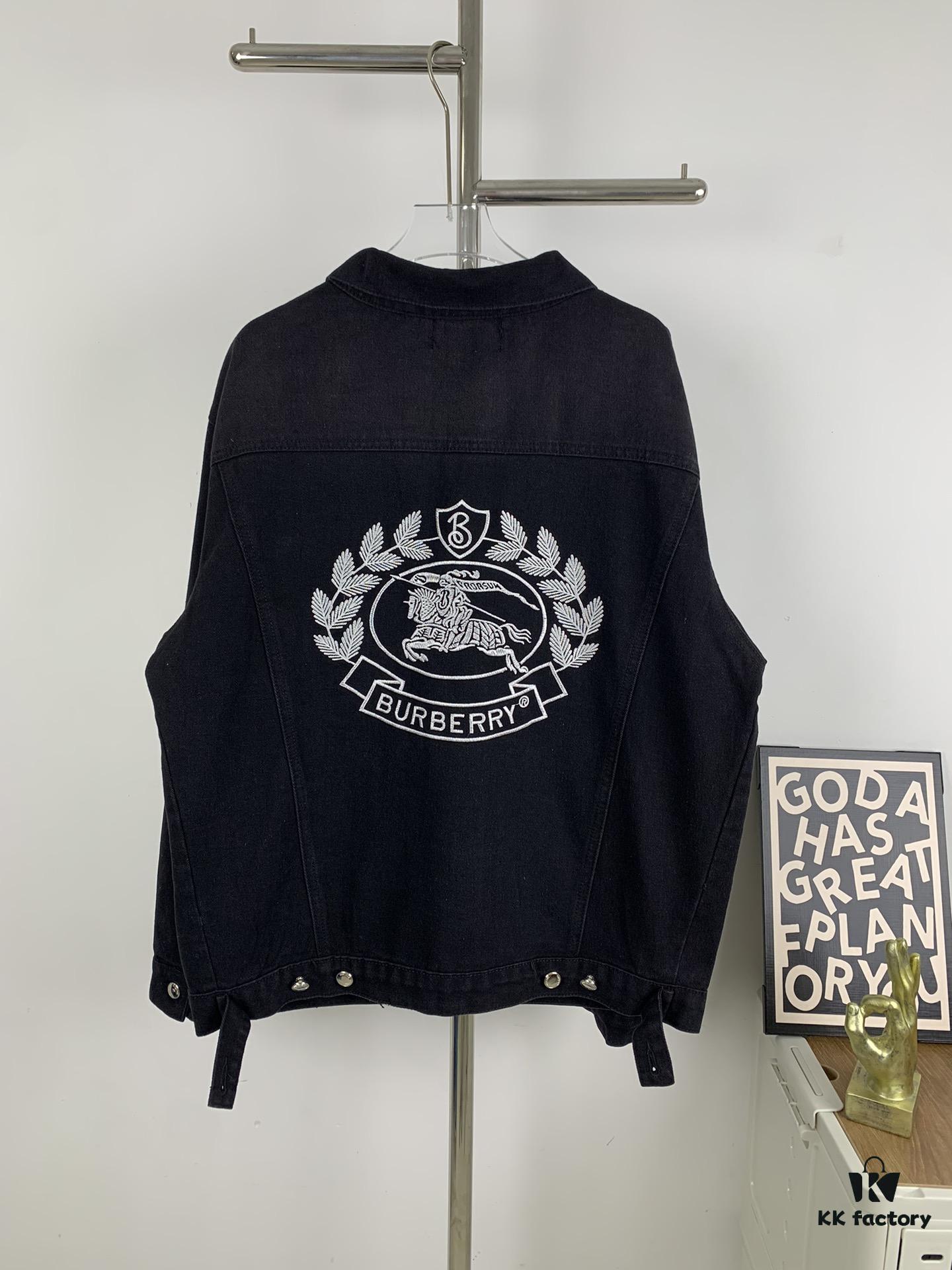 New Burberry & Supreme 2024 Collaborative Embroidered Horse Motif Denim Jacket Unisex