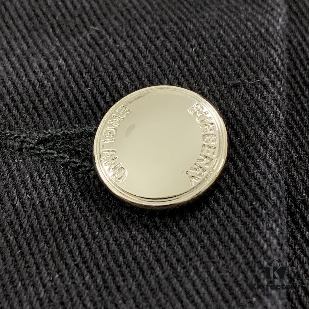 New Burberry & Supreme 2024 Collaborative Embroidered Horse Motif Denim Jacket Unisex