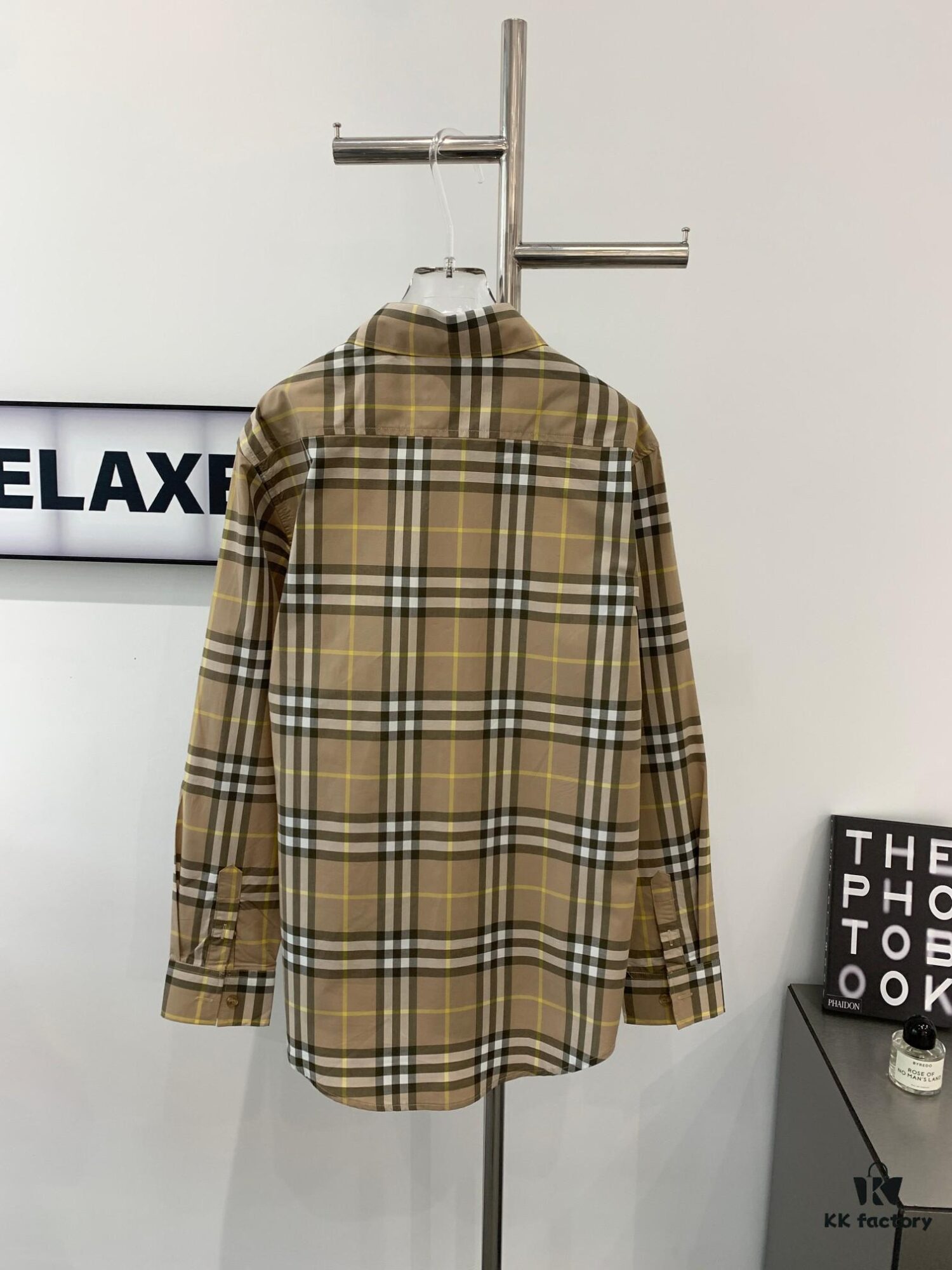 New BURBERRY/Barbouri Classic Yellow Tartan Stripe Long Sleeve Shirt, Iconic BBR Brand Checkered Pattern Shirt