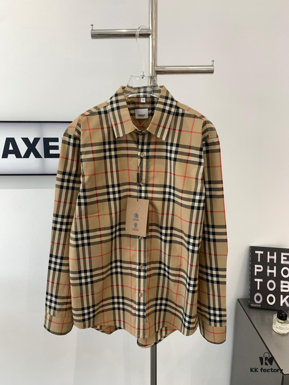 New Burberry Classic Stripe Long-Sleeve Shirt, Iconic BBR Brand Checkered Pattern Shirt, Best-Selling Counter Style