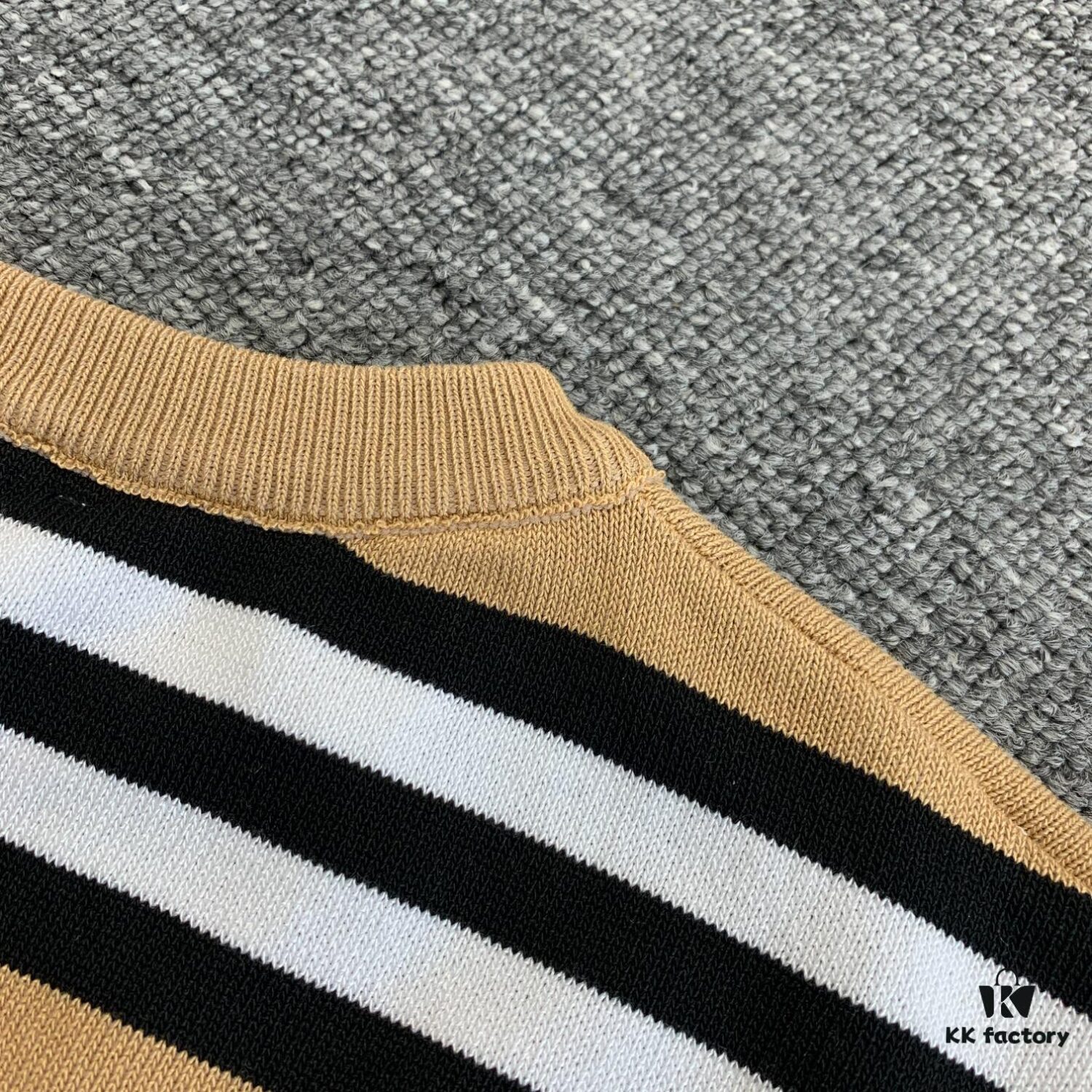 New BURBERRY 2023 Summer Linen Stripe Knitted Short Sleeve T-Shirt