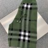 New BURBERRY Classic Plaid Knit Shorts Unisex