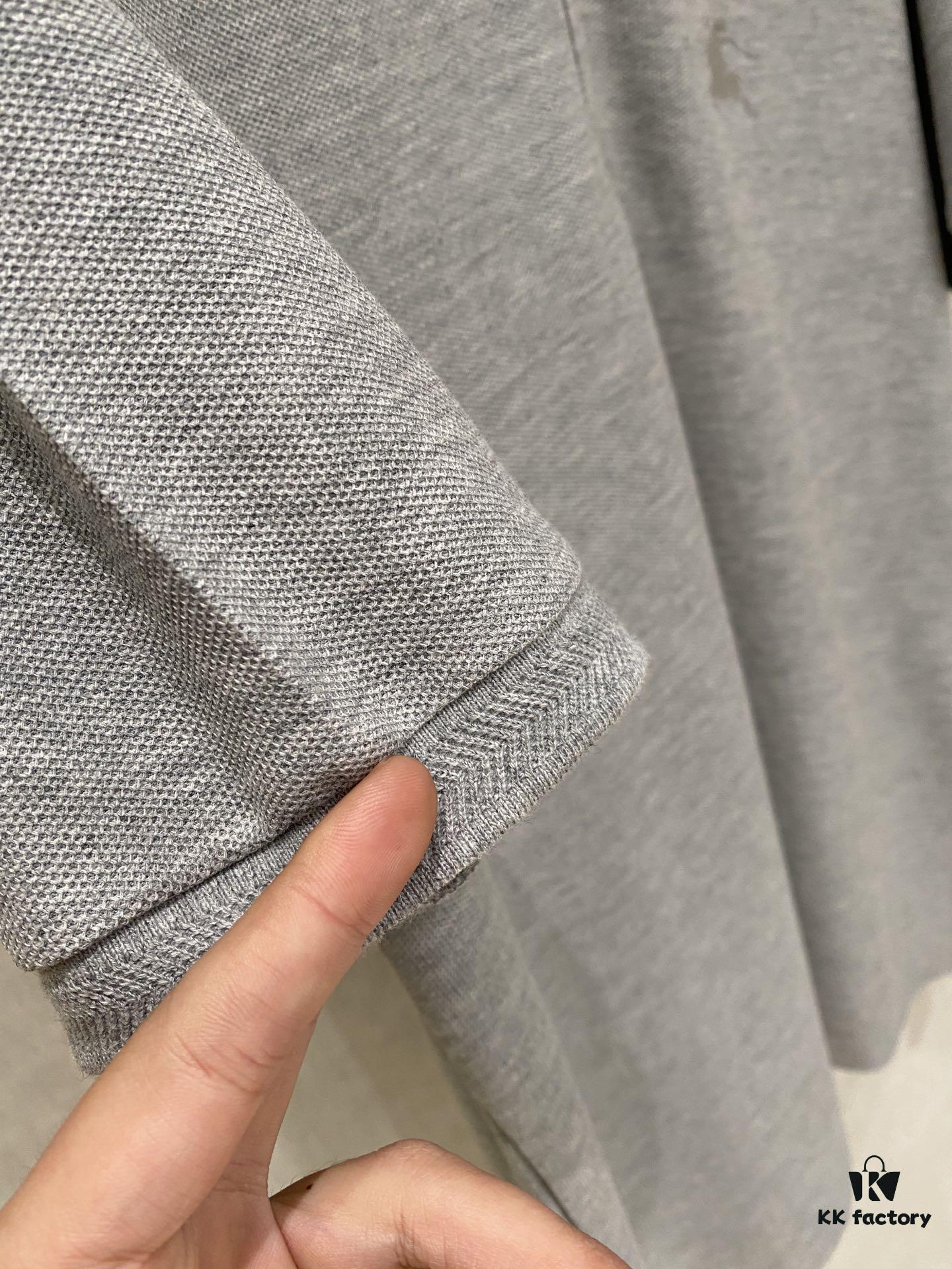 Burberry, 2025 Latest Short Sleeve T-Shirt, Stylish and Handsome with Exquisite Embroidered Logo on Chest, Simple and Versatile Design