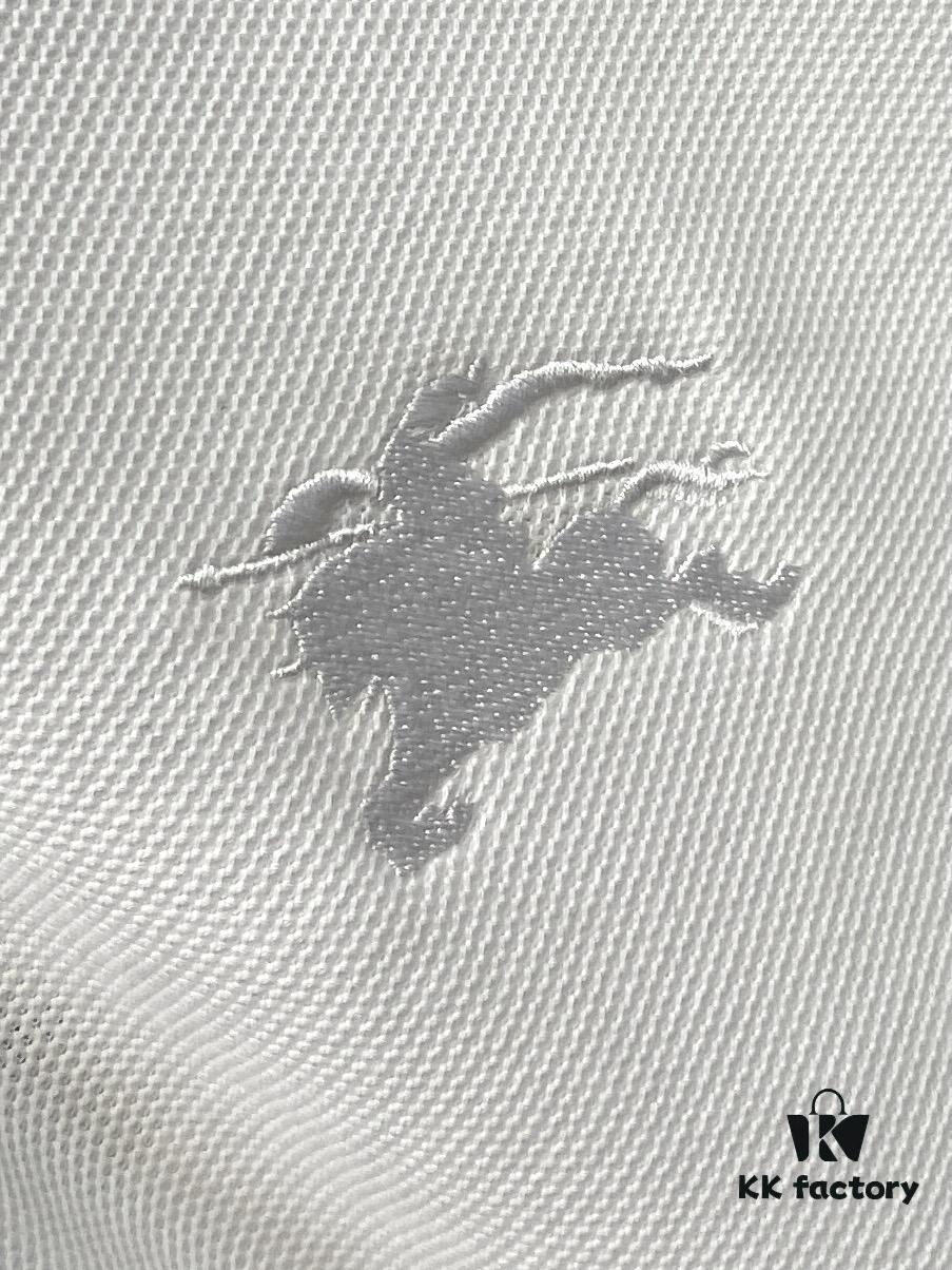 Burberry, 2025 Latest Short-Sleeve T-Shirt, Stylish and Handsome with Exquisite Embroidered Logo on Chest, Simple and Versatile Design, Cotton Fabric Offers Structure and Comfort, Fine Weave, Size S-XL