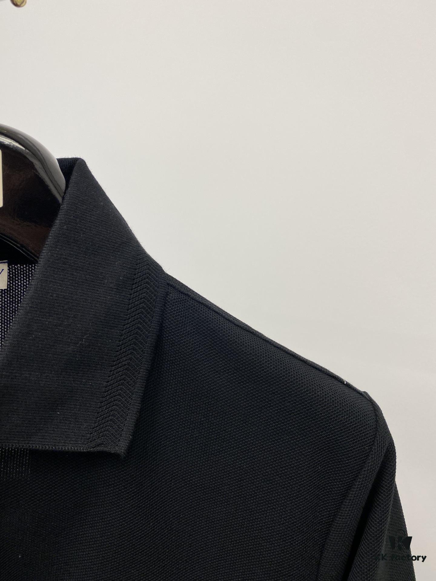 Burberry, 2025 Latest Short Sleeve T-Shirt, Stylish and Handsome with Exquisite Embroidered Logo on Chest, Minimalist and Versatile Design