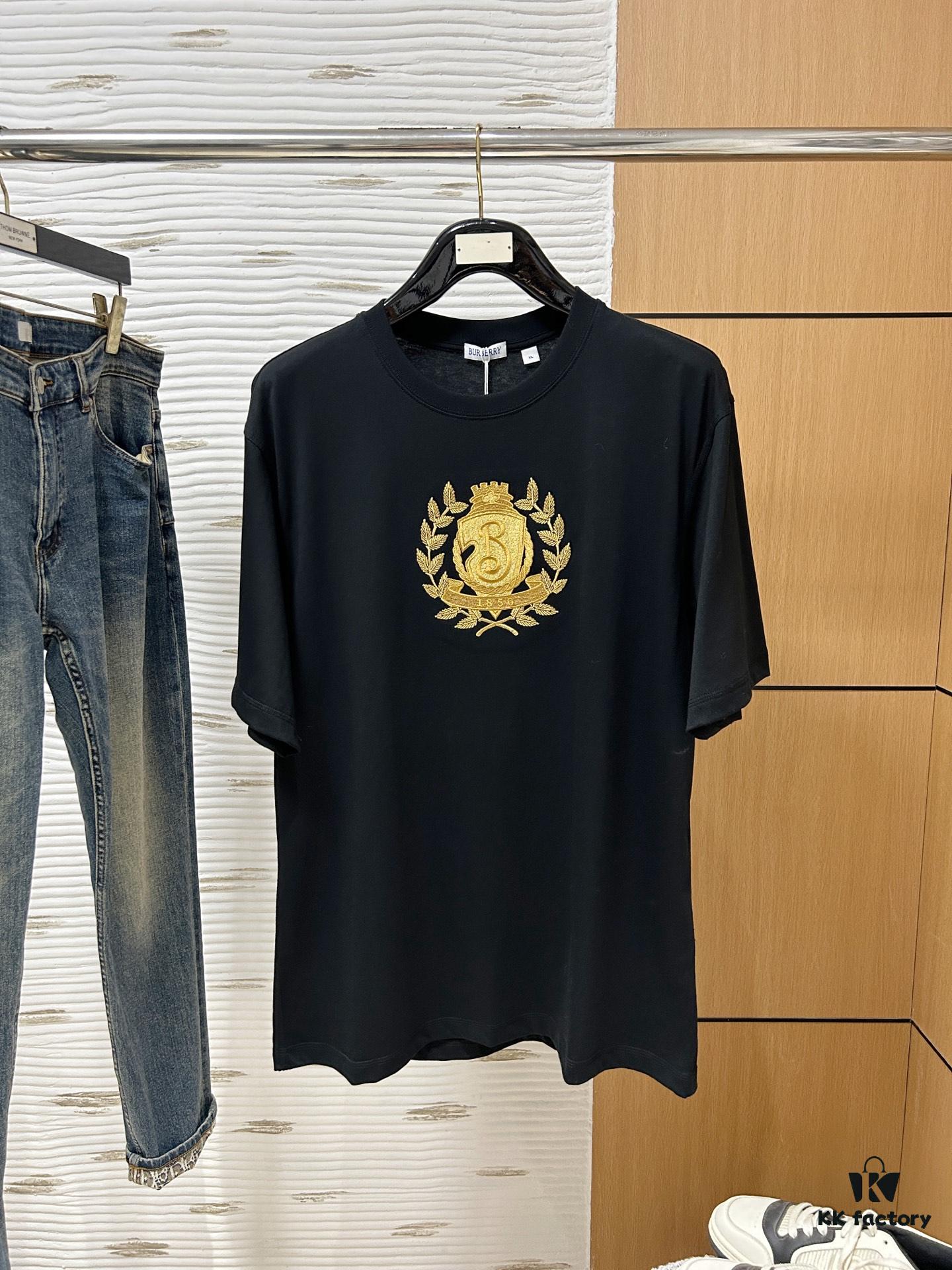 Burberry, 2025 Latest Short Sleeve T-Shirt, Stylish and Handsome with Exquisite Embroidered Logo on Chest, Simple and Versatile Design