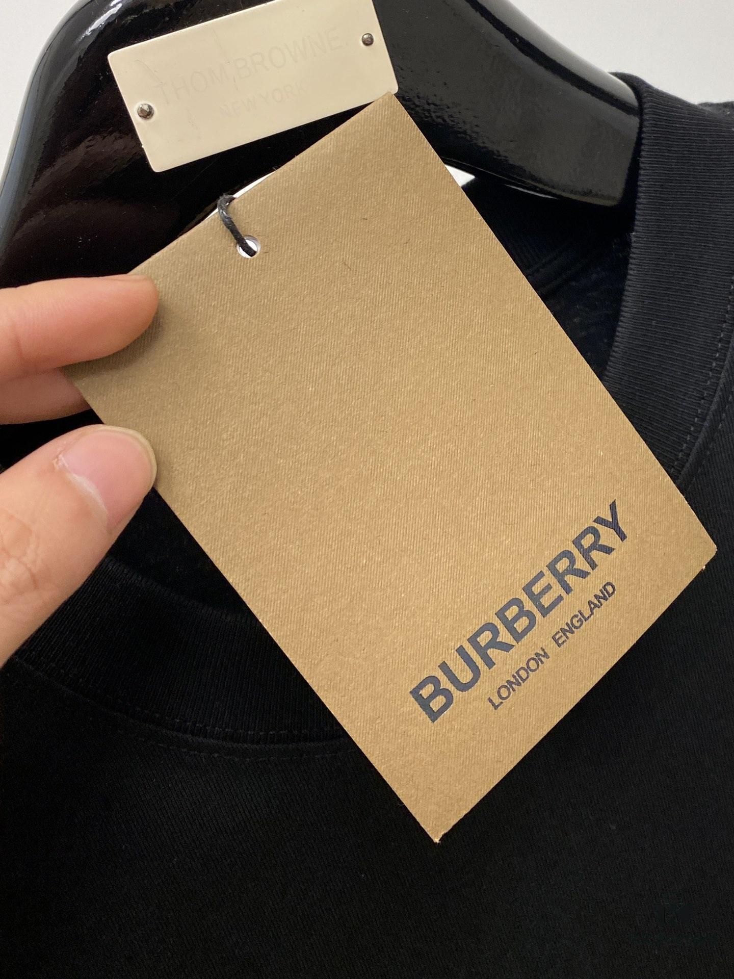 Burberry, 2025 Latest Short-Sleeve T-Shirt, Stylish and Fashionable with Exquisite Embroidered Logo, Simple and Versatile Design