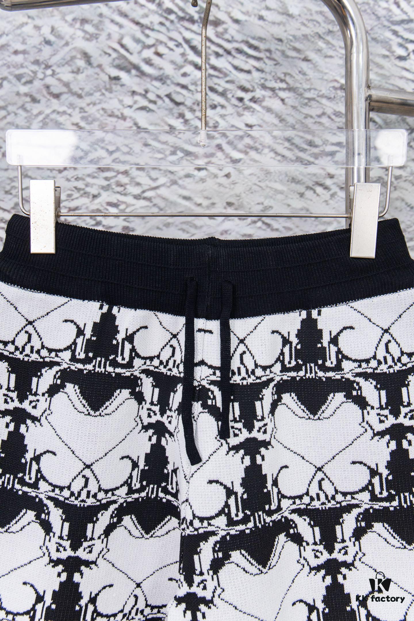 New BURBERRY Barbour Full-Print Knit Shorts Model Y108