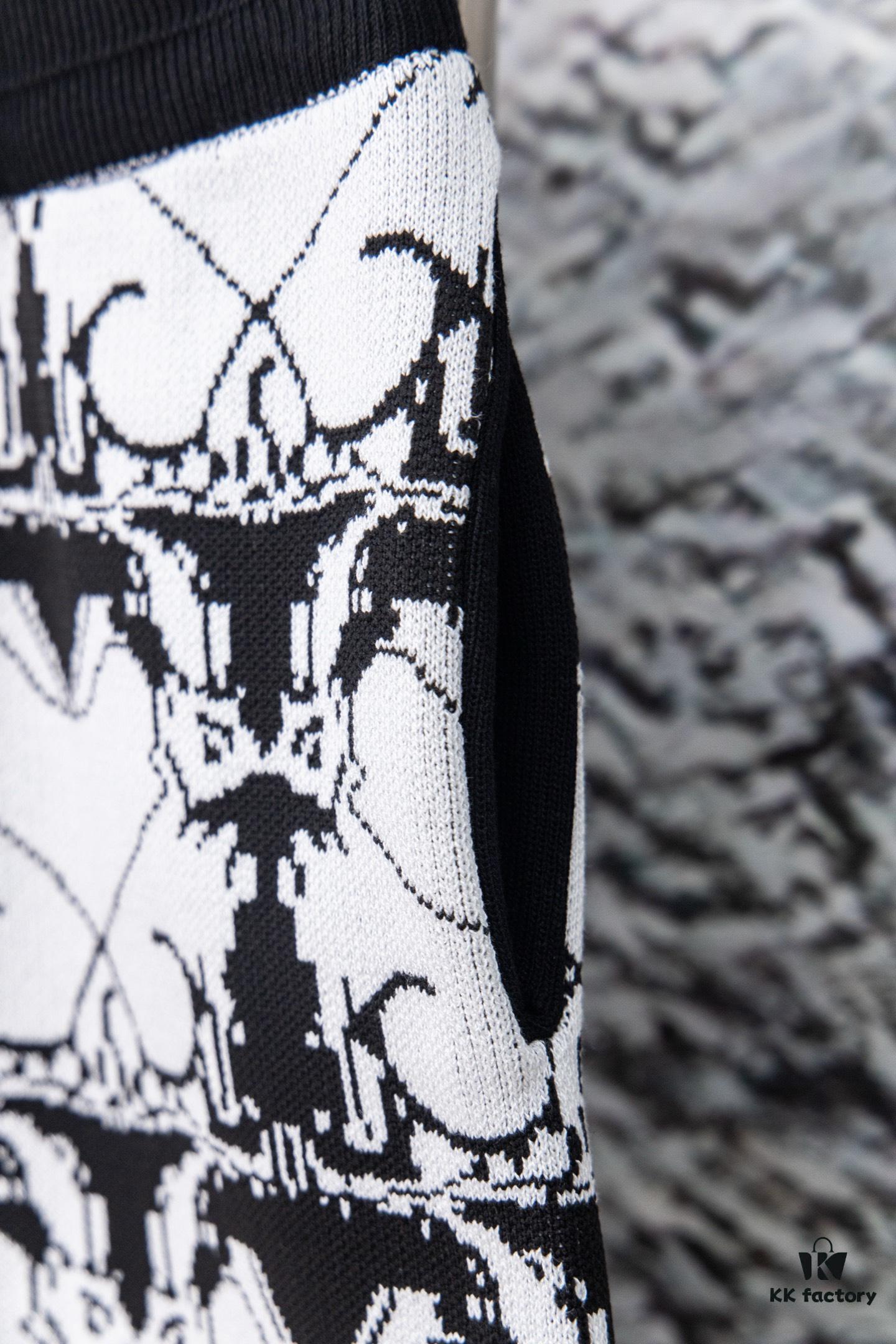 New BURBERRY Barbour Full-Print Knit Shorts Model Y108