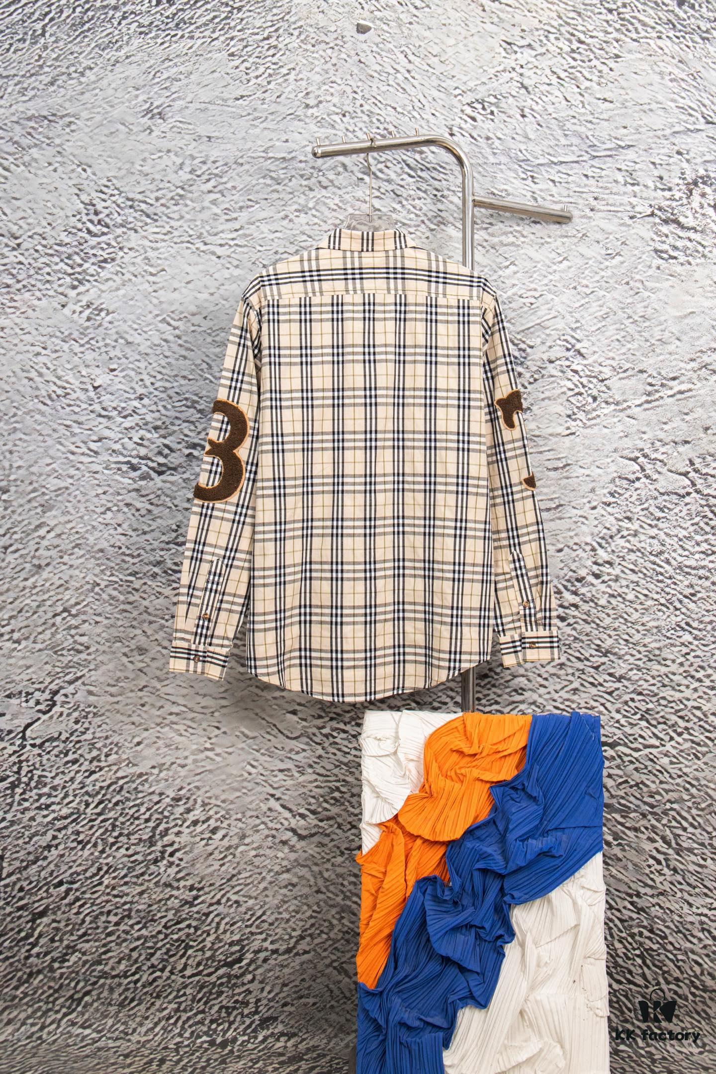 Burberry Letter Plaid Cotton Poplin Shirt, 100% Pure Cotton, Original Quality, Custom Buttons, Chest Patch Pocket, Terry Cloth Appliqué on Sleeves, All-Over Pattern Matching, Unisex Design