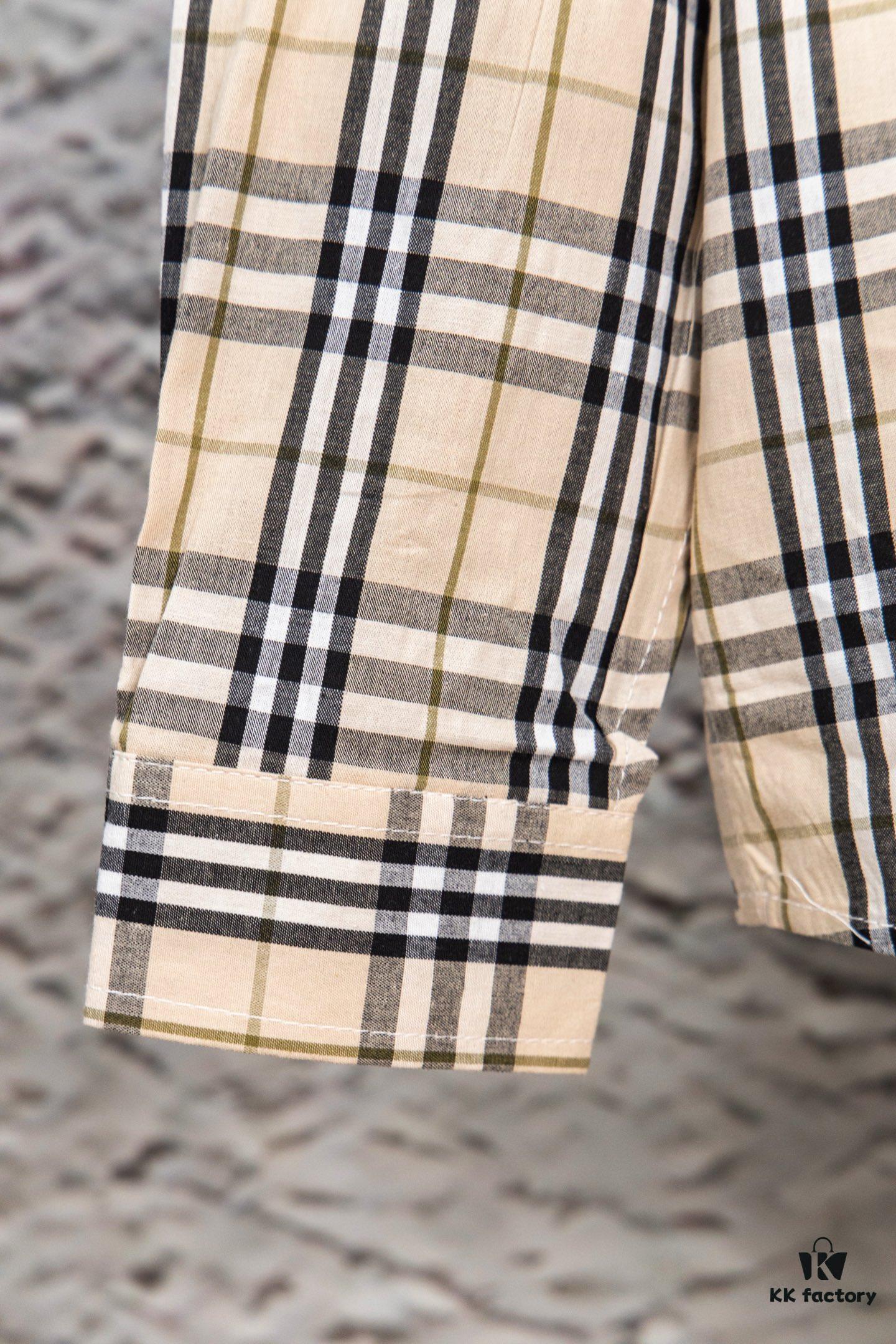 Burberry Letter Plaid Cotton Poplin Shirt, 100% Pure Cotton, Original Quality, Custom Buttons, Chest Patch Pocket, Terry Cloth Appliqué on Sleeves, All-Over Pattern Matching, Unisex Design