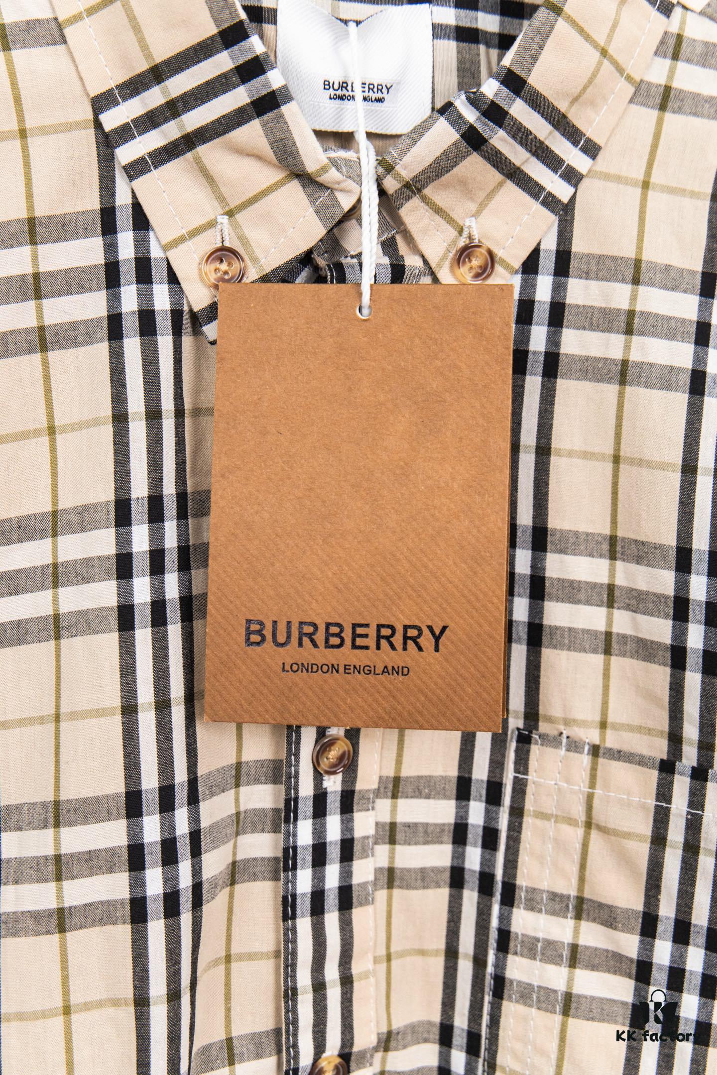 Burberry Letter Plaid Cotton Poplin Shirt, 100% Pure Cotton, Original Quality, Custom Buttons, Chest Patch Pocket, Terry Cloth Appliqué on Sleeves, All-Over Pattern Matching, Unisex Design