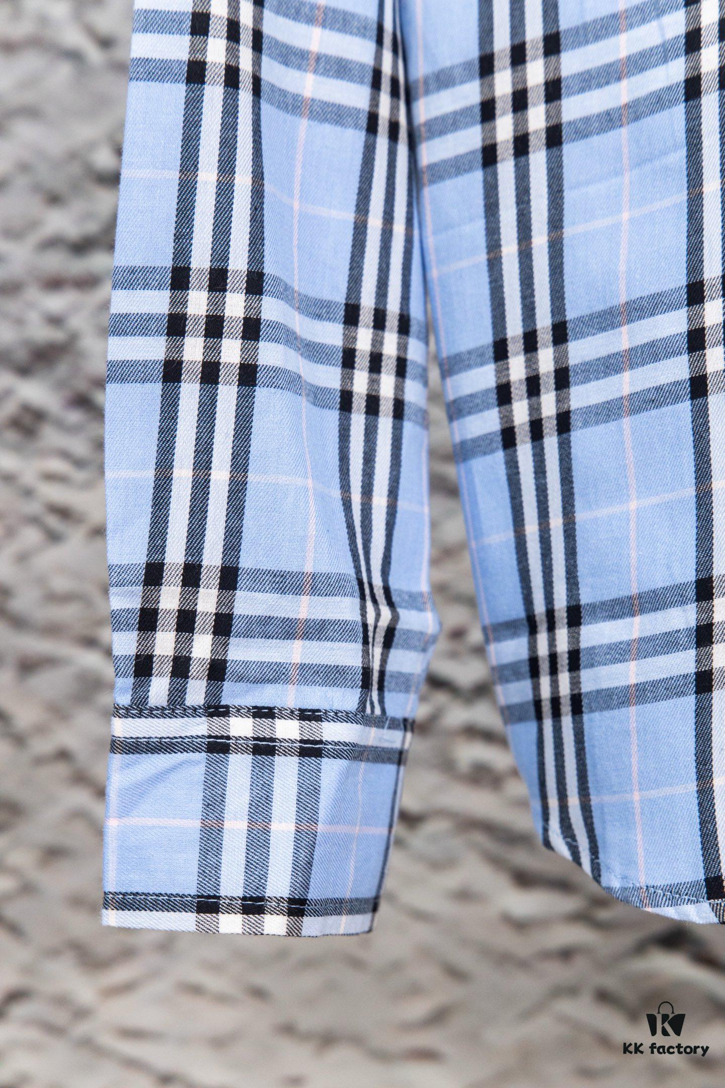 Burberry Letter Plaid Cotton Poplin Shirt, 100% Pure Cotton, Original Quality, Chest Patch Pocket, Toweling Fabric Appliqué on Sleeves, All-Over Pattern Matching, Unisex Design