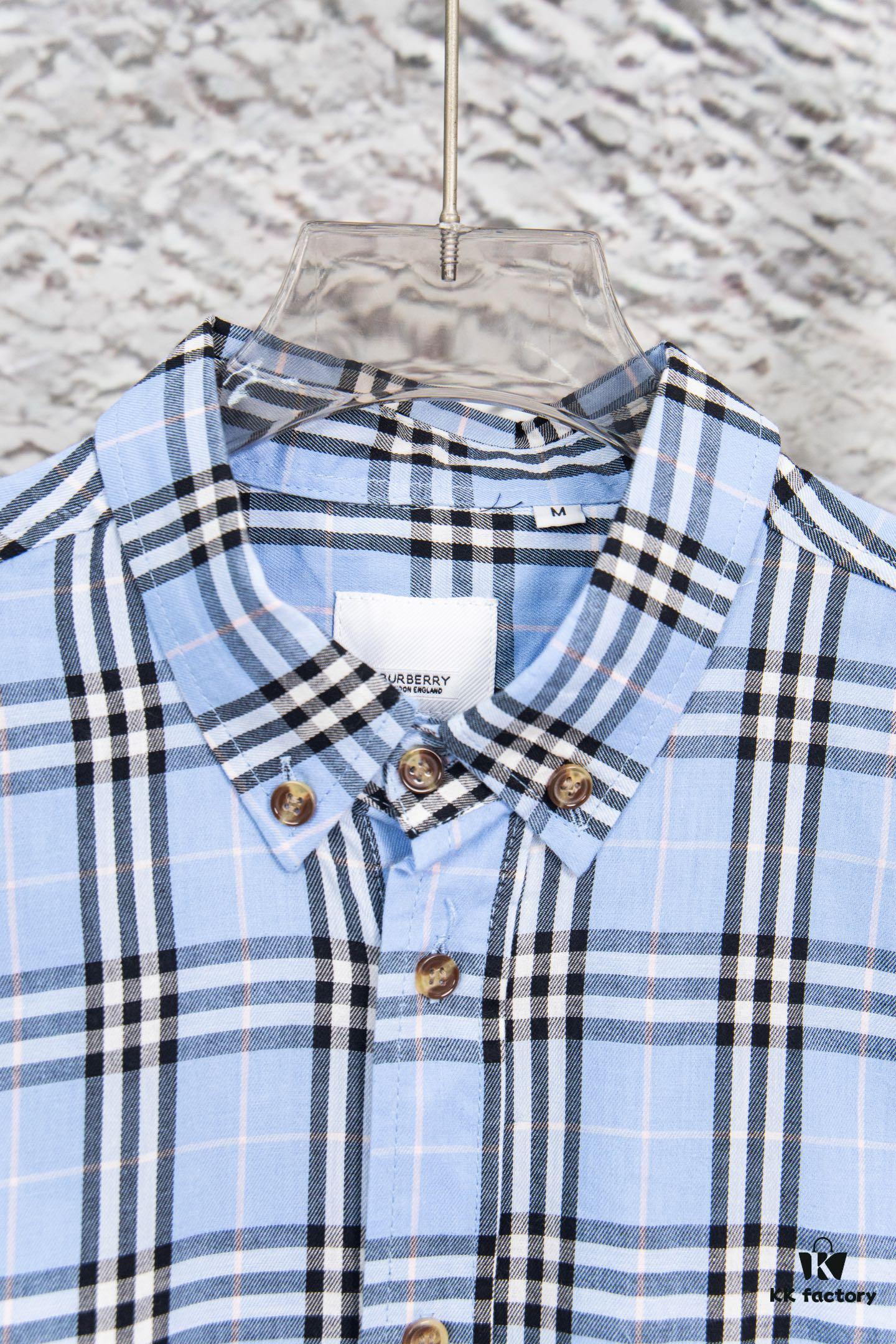 Burberry Letter Plaid Cotton Poplin Shirt, 100% Pure Cotton, Original Quality, Chest Patch Pocket, Toweling Fabric Appliqué on Sleeves, All-Over Pattern Matching, Unisex Design