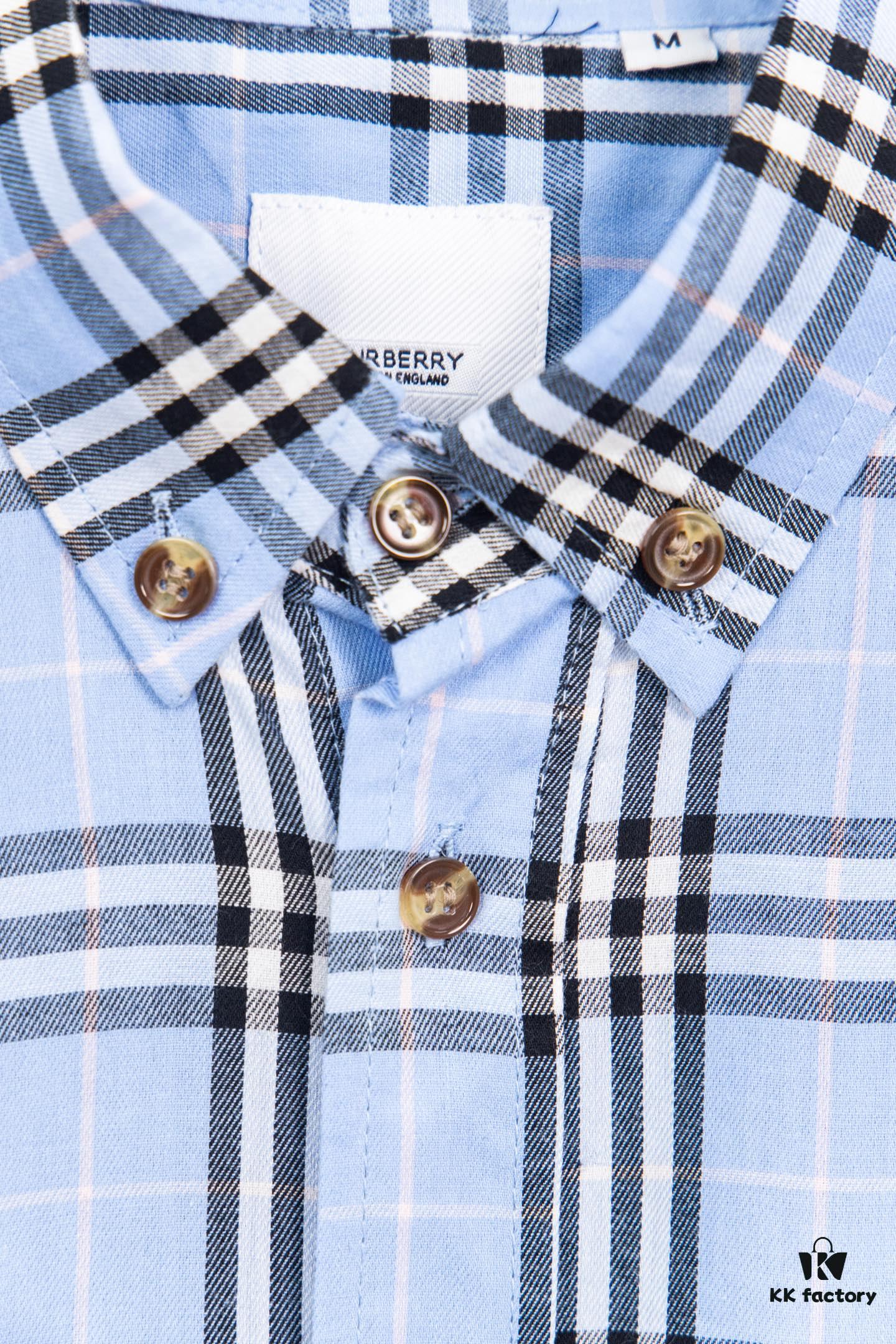 Burberry Letter Plaid Cotton Poplin Shirt, 100% Pure Cotton, Original Quality, Chest Patch Pocket, Toweling Fabric Appliqué on Sleeves, All-Over Pattern Matching, Unisex Design