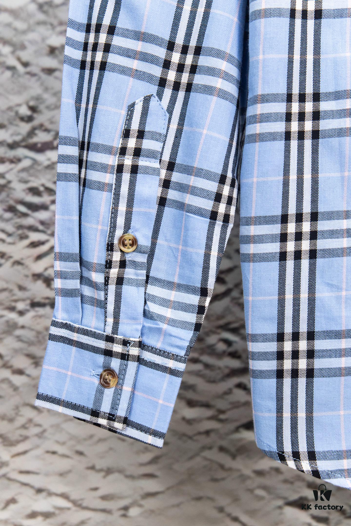 Burberry Letter Plaid Cotton Poplin Shirt, 100% Pure Cotton, Original Quality, Chest Patch Pocket, Toweling Fabric Appliqué on Sleeves, All-Over Pattern Matching, Unisex Design