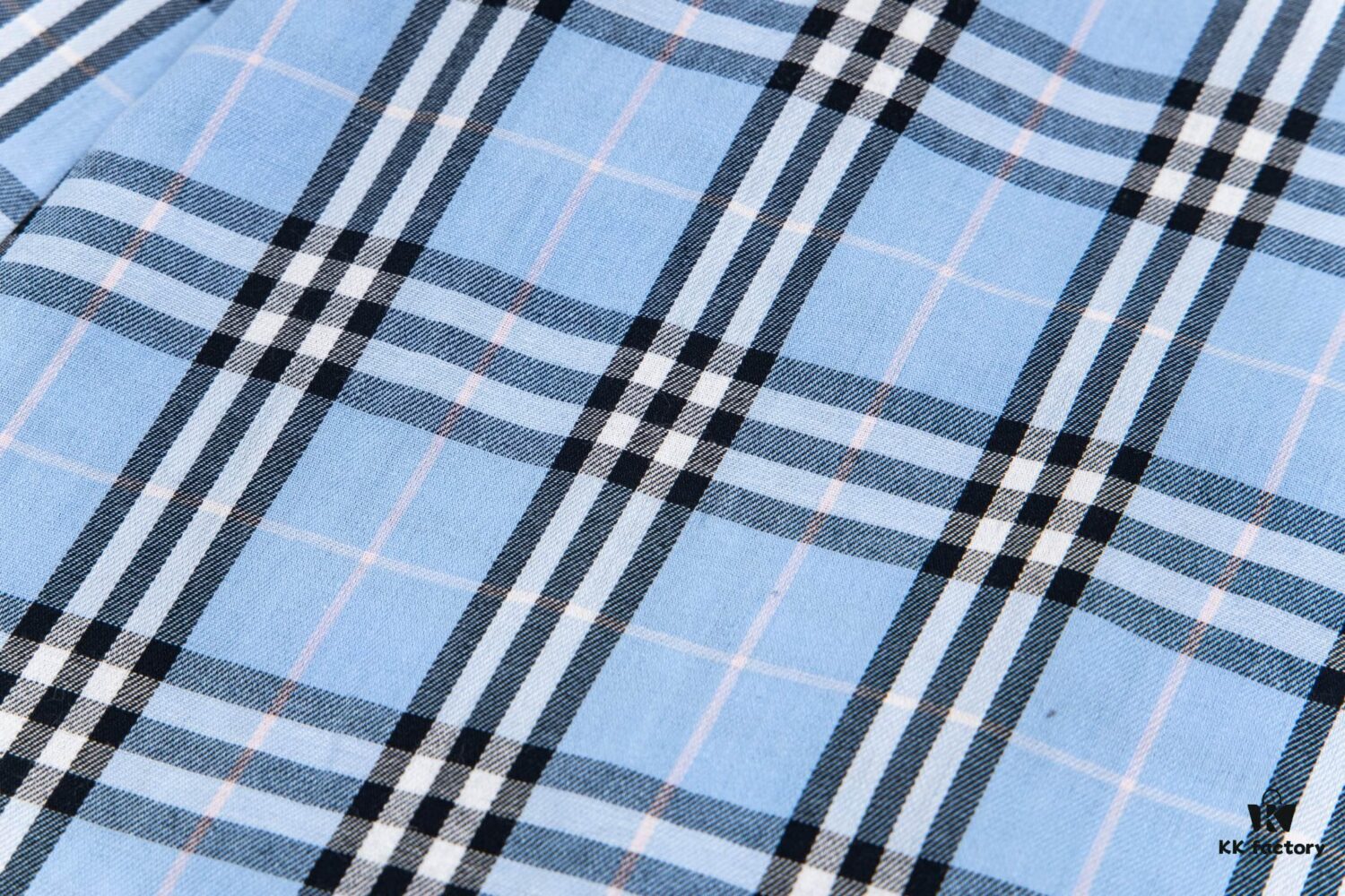 Burberry Letter Plaid Cotton Poplin Shirt, Original 100% Cotton, Premium Quality with Custom Buttons, Patch Pocket, and Toweling Fabric Appliqué on Sleeves