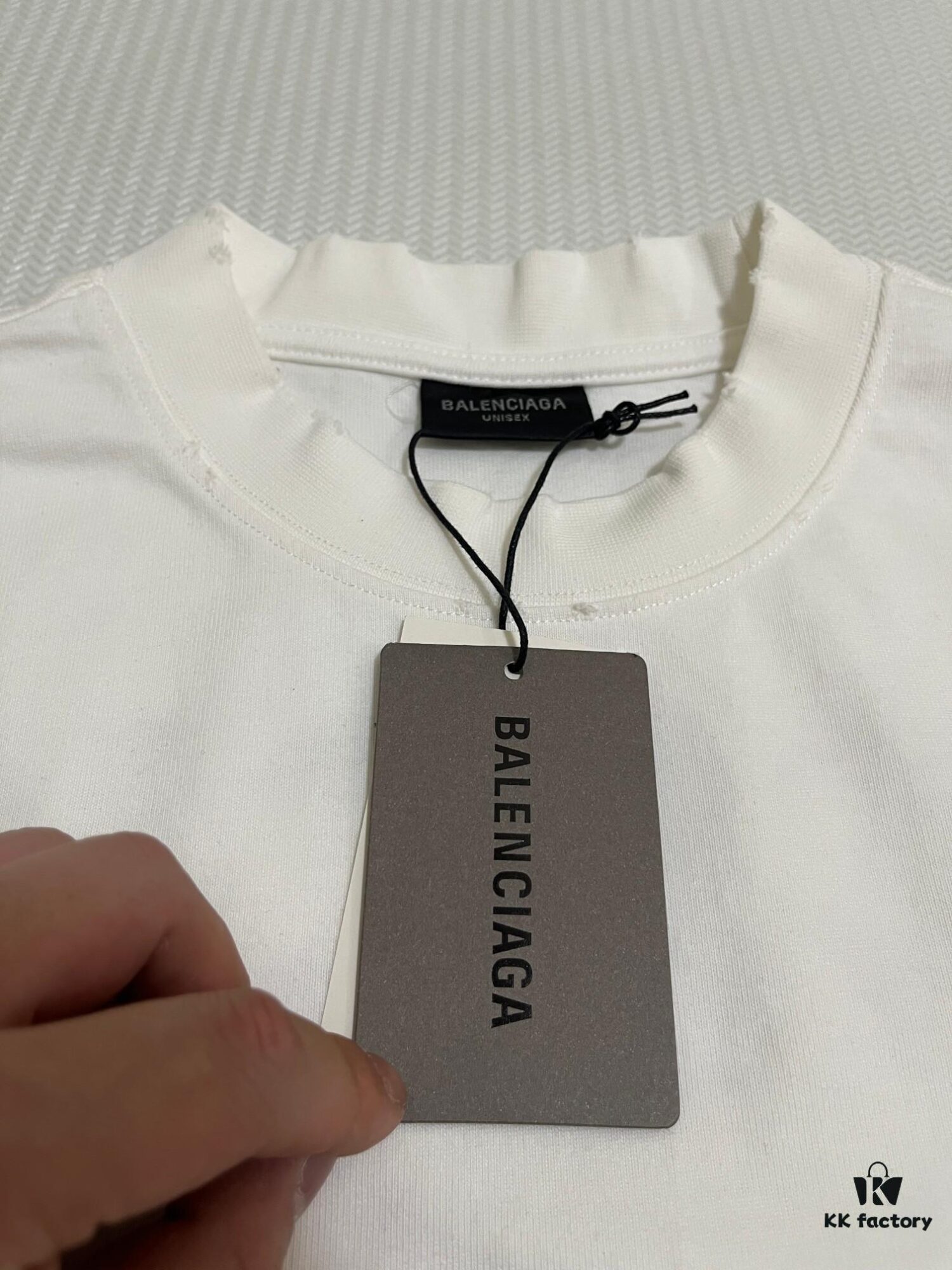 BALENCIAGA 2025SS New Arrival Letter Tape Print Distressed Washed Hole Unisex Cotton Loose Short Sleeve T-Shirt